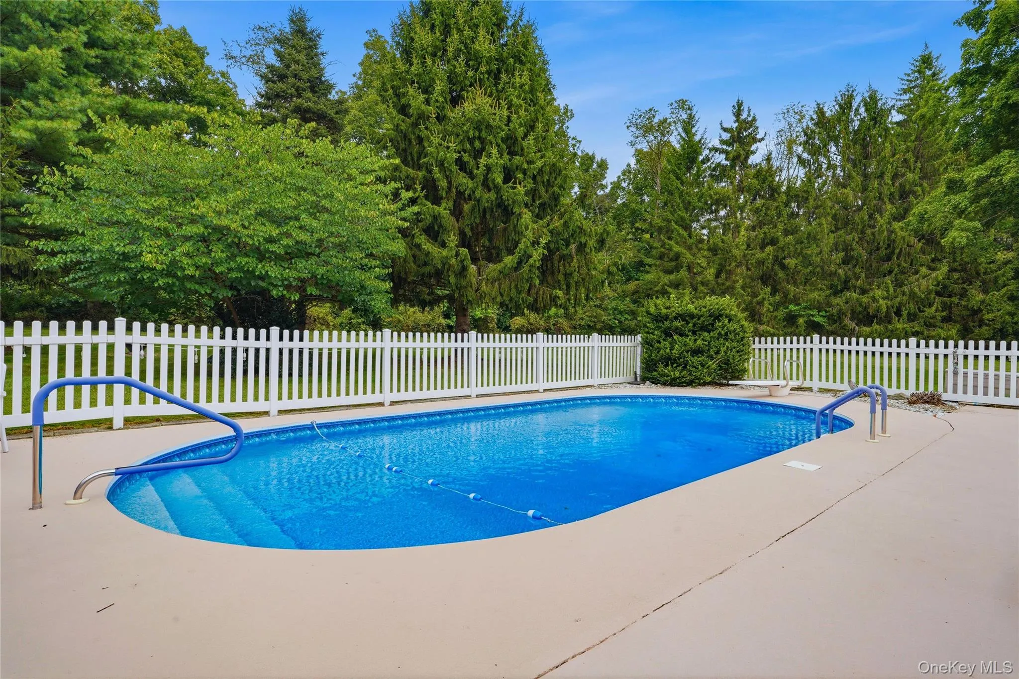27 Bobolink Lane, Pleasant Valley, NY, 3 Bedrooms Bedrooms, 7 Rooms Rooms,3 BathroomsBathrooms,Residential,For Rent,Bobolink,0,1049903 27 Bobolink Lane, Pleasant Valley, NY, 3 Bedrooms Bedrooms, 7 Rooms Rooms,3 BathroomsBathrooms,Residential,For Rent,Bobolink,0,1049903