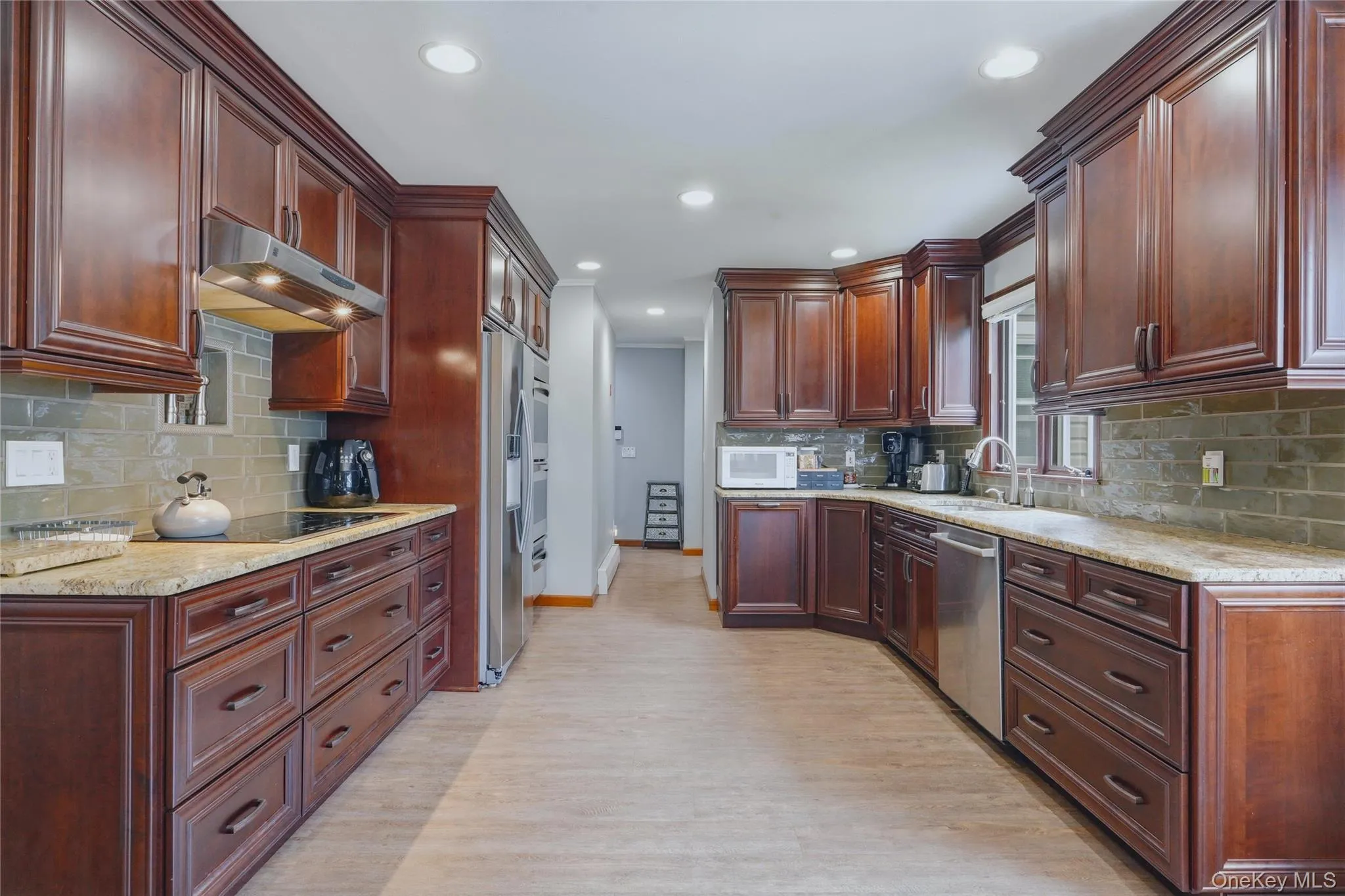 27 Bobolink Lane, Pleasant Valley, NY, 3 Bedrooms Bedrooms, 7 Rooms Rooms,3 BathroomsBathrooms,Residential,For Rent,Bobolink,0,1049903 27 Bobolink Lane, Pleasant Valley, NY, 3 Bedrooms Bedrooms, 7 Rooms Rooms,3 BathroomsBathrooms,Residential,For Rent,Bobolink,0,1049903