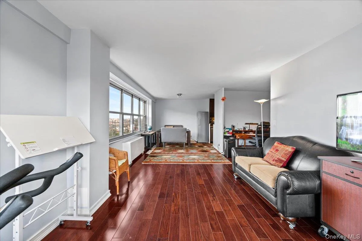 555 Kappock Street, New York, NY, 3 Bedrooms Bedrooms, 6 Rooms Rooms,2 BathroomsBathrooms,Residential,For Rent,Kappock,0,1049906 555 Kappock Street, New York, NY, 3 Bedrooms Bedrooms, 6 Rooms Rooms,2 BathroomsBathrooms,Residential,For Rent,Kappock,0,1049906