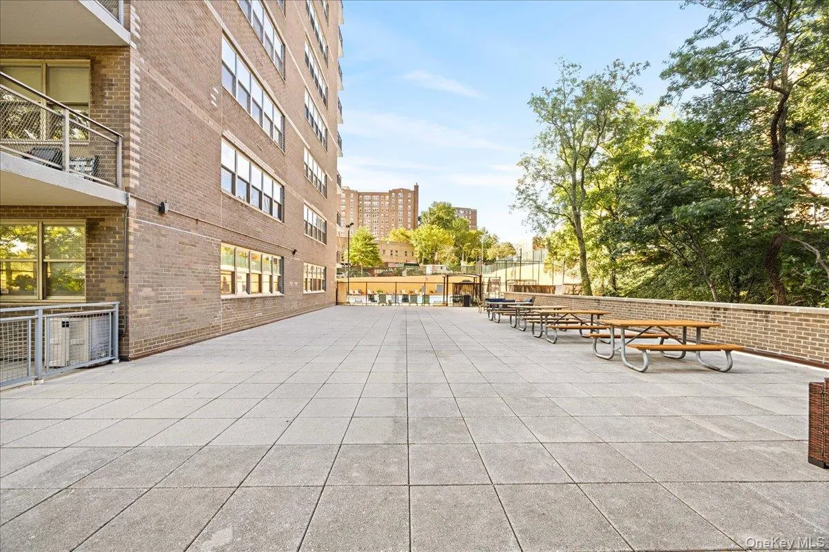 555 Kappock Street, New York, NY, 3 Bedrooms Bedrooms, 6 Rooms Rooms,2 BathroomsBathrooms,Residential,For Rent,Kappock,0,1049906 555 Kappock Street, New York, NY, 3 Bedrooms Bedrooms, 6 Rooms Rooms,2 BathroomsBathrooms,Residential,For Rent,Kappock,0,1049906