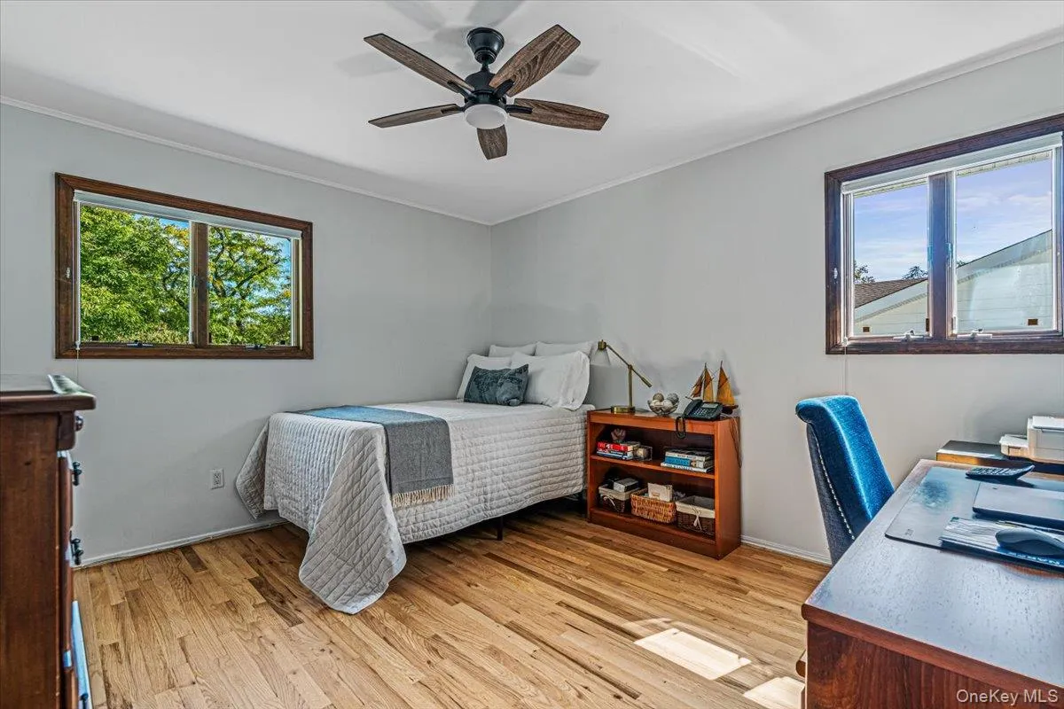 45 Driftwood Drive, North Hempstead, NY, 4 Bedrooms Bedrooms, 8 Rooms Rooms,2 BathroomsBathrooms,Residential,For Rent,Driftwood,0,1049907 45 Driftwood Drive, North Hempstead, NY, 4 Bedrooms Bedrooms, 8 Rooms Rooms,2 BathroomsBathrooms,Residential,For Rent,Driftwood,0,1049907