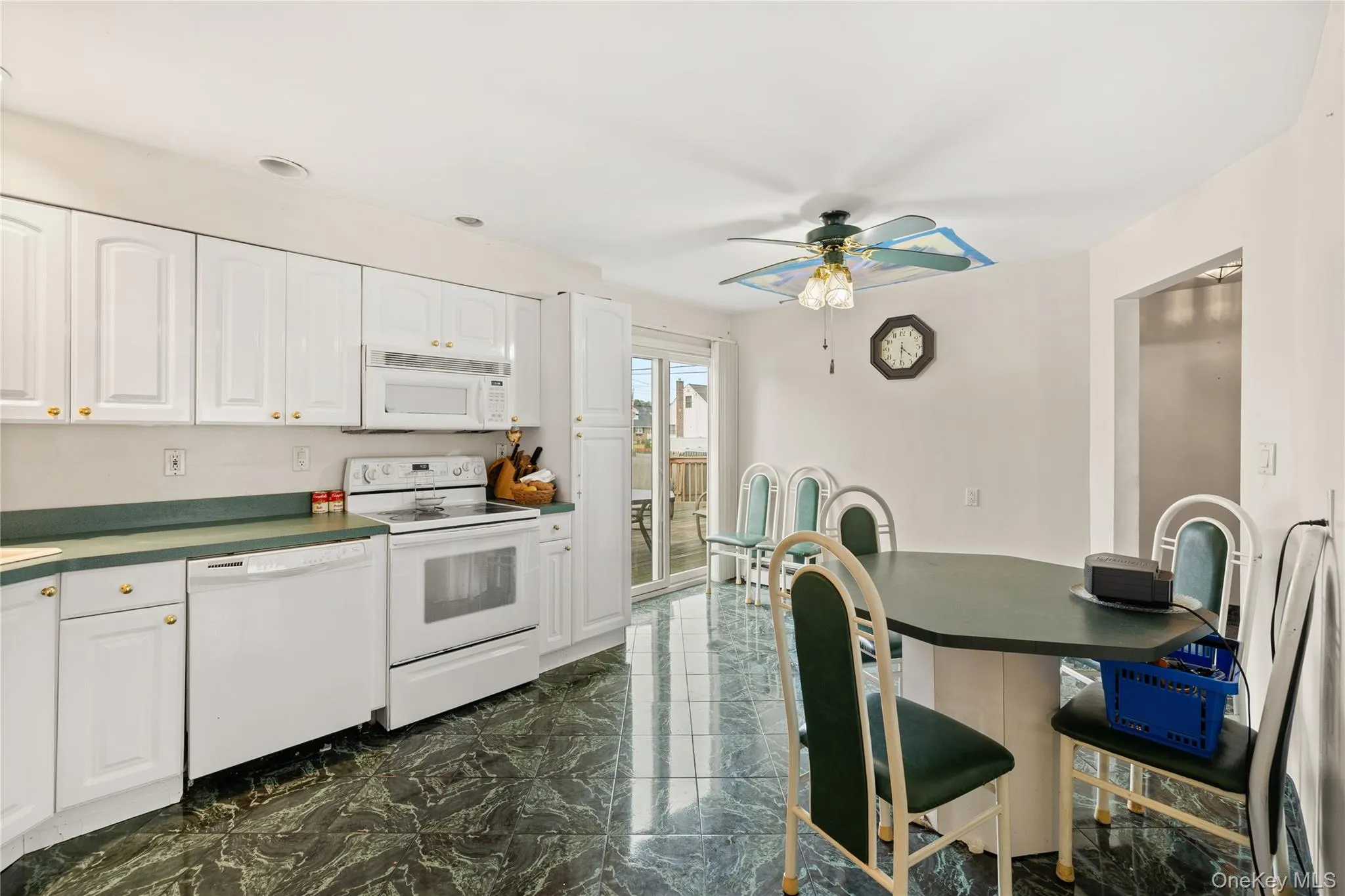 947 Park Avenue, Oyster Bay, NY, 4 Bedrooms Bedrooms, 10 Rooms Rooms,2 BathroomsBathrooms,Residential,For Rent,Park,0,1049909 947 Park Avenue, Oyster Bay, NY, 4 Bedrooms Bedrooms, 10 Rooms Rooms,2 BathroomsBathrooms,Residential,For Rent,Park,0,1049909