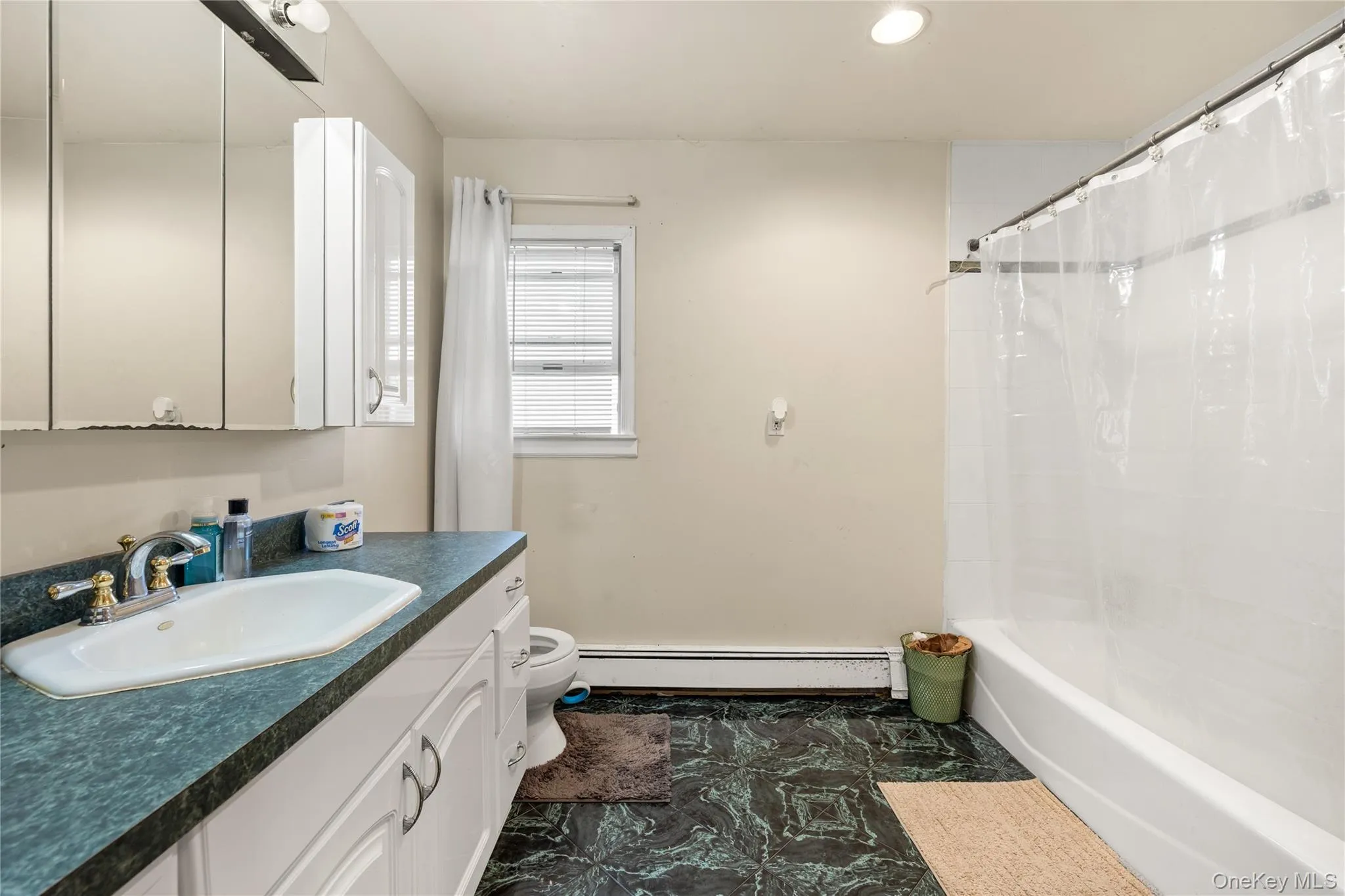 947 Park Avenue, Oyster Bay, NY, 4 Bedrooms Bedrooms, 10 Rooms Rooms,2 BathroomsBathrooms,Residential,For Rent,Park,0,1049909 947 Park Avenue, Oyster Bay, NY, 4 Bedrooms Bedrooms, 10 Rooms Rooms,2 BathroomsBathrooms,Residential,For Rent,Park,0,1049909