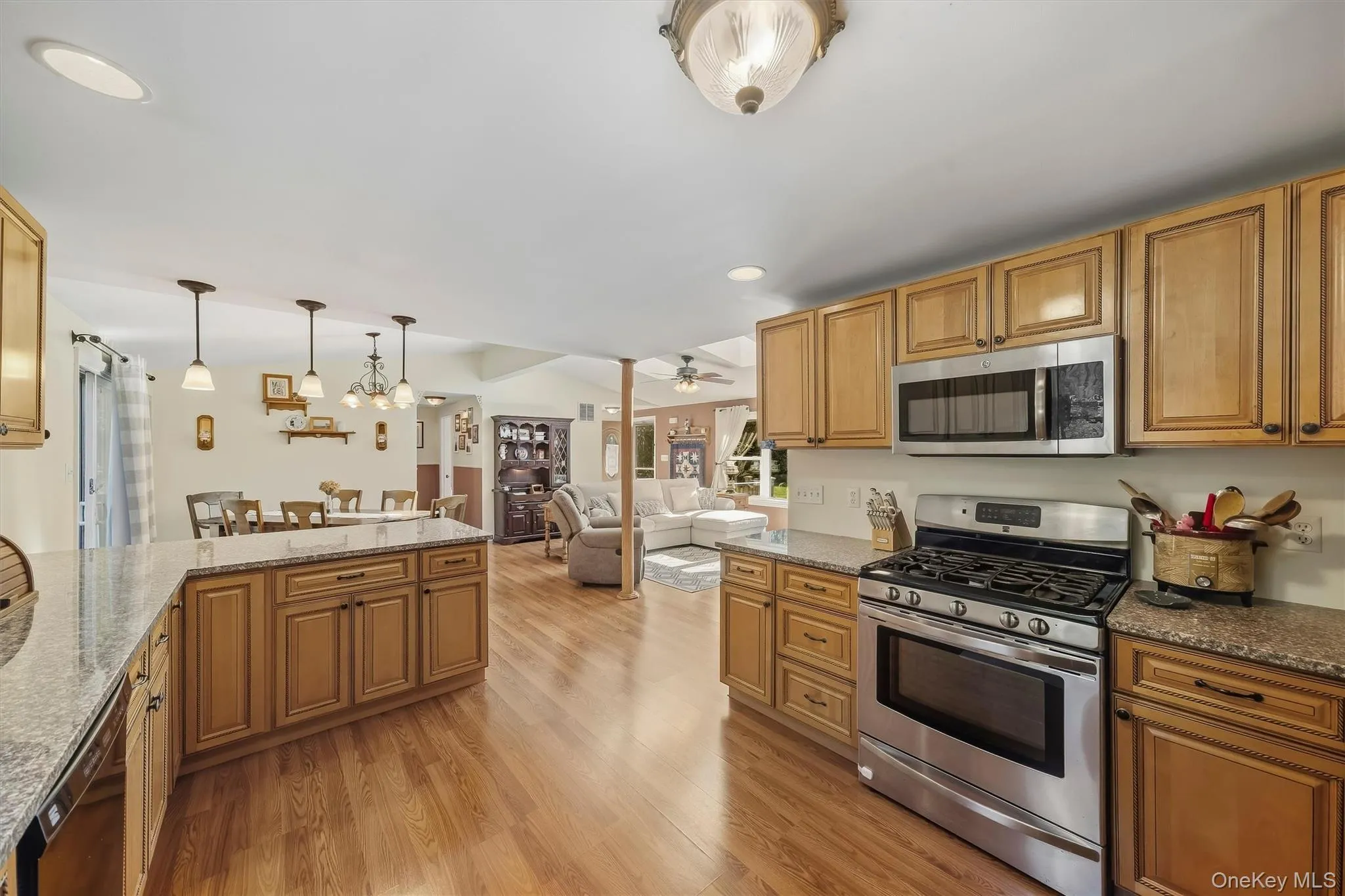 97 Heselton Drive, Wawayanda, NY, 3 Bedrooms Bedrooms, 6 Rooms Rooms,2 BathroomsBathrooms,Residential,For Rent,Heselton,0,1049918 97 Heselton Drive, Wawayanda, NY, 3 Bedrooms Bedrooms, 6 Rooms Rooms,2 BathroomsBathrooms,Residential,For Rent,Heselton,0,1049918