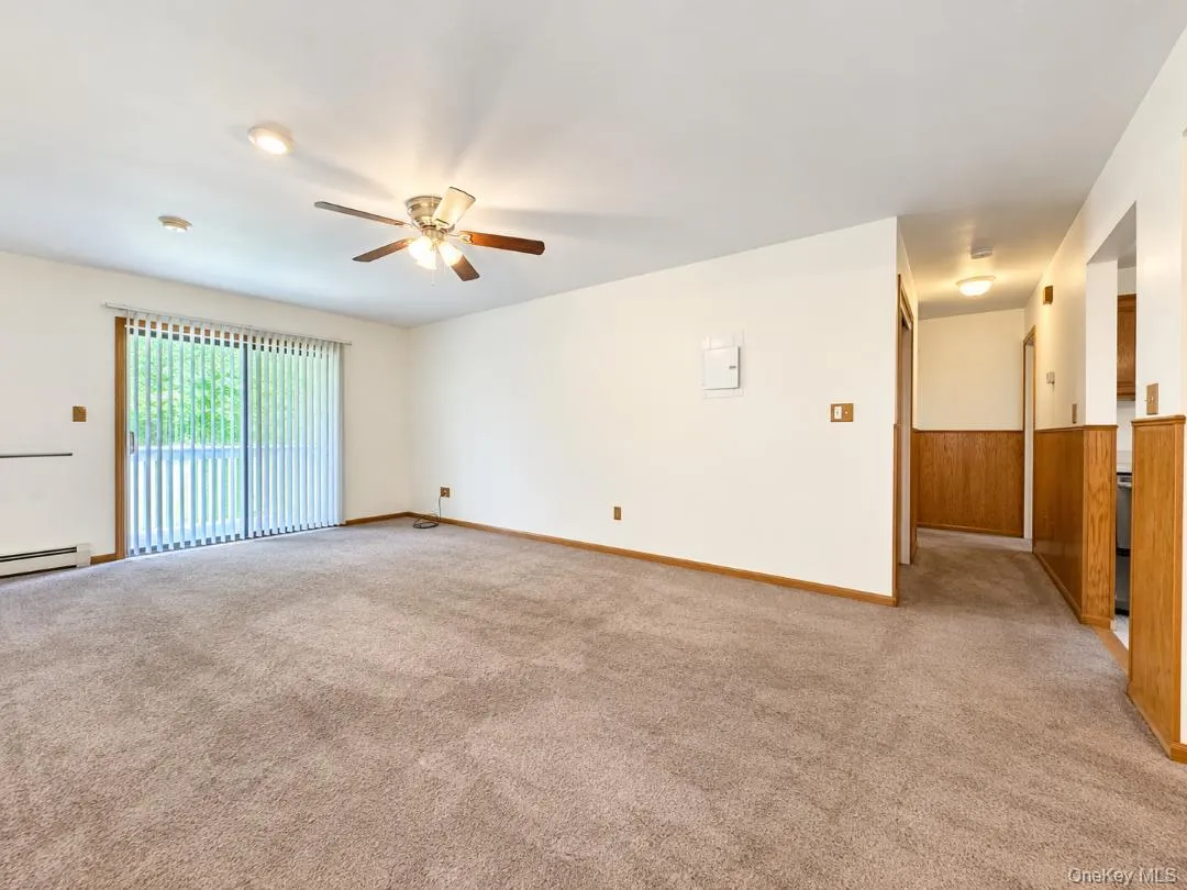 248 Concord Lane, Middletown, NY, 2 Bedrooms Bedrooms, 5 Rooms Rooms,2 BathroomsBathrooms,Residential Lease,For Rent,Concord,0,1049922 248 Concord Lane, Middletown, NY, 2 Bedrooms Bedrooms, 5 Rooms Rooms,2 BathroomsBathrooms,Residential Lease,For Rent,Concord,0,1049922