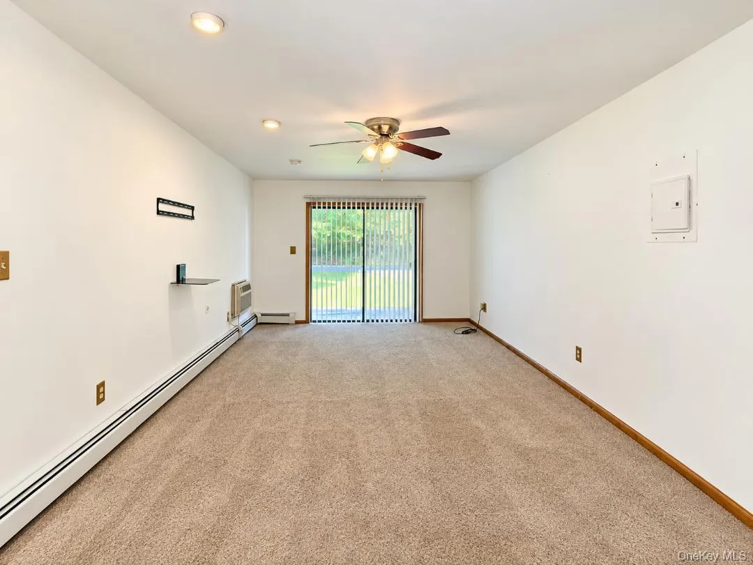 248 Concord Lane, Middletown, NY, 2 Bedrooms Bedrooms, 5 Rooms Rooms,2 BathroomsBathrooms,Residential Lease,For Rent,Concord,0,1049922 248 Concord Lane, Middletown, NY, 2 Bedrooms Bedrooms, 5 Rooms Rooms,2 BathroomsBathrooms,Residential Lease,For Rent,Concord,0,1049922