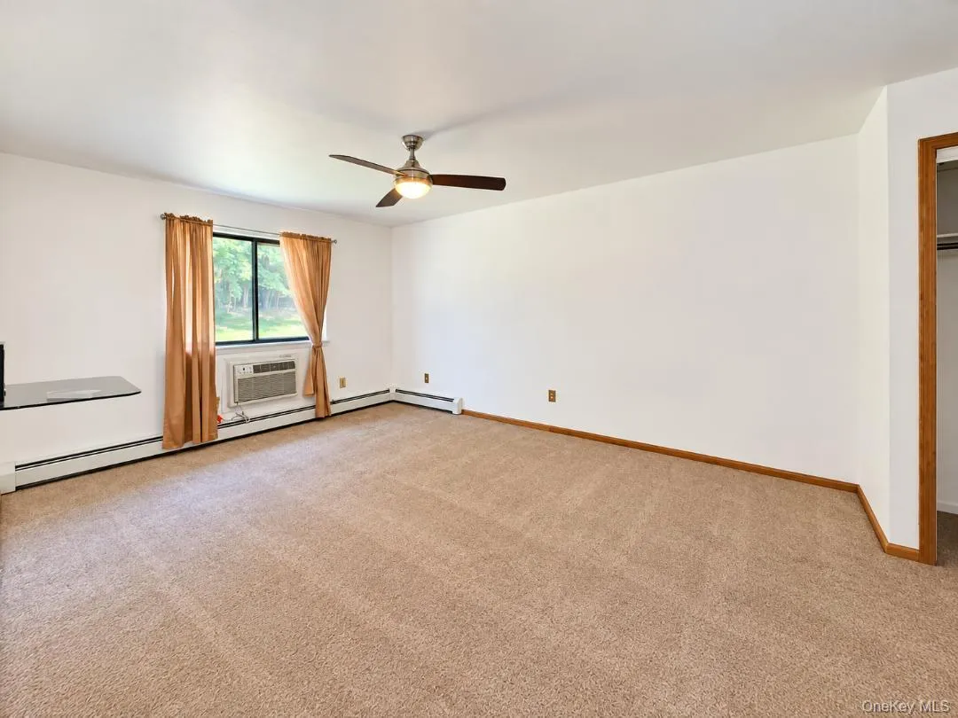 248 Concord Lane, Middletown, NY, 2 Bedroom Bedrooms, 5 Room Rooms,2 BathroomBathrooms,Residential Lease,For Rent,Concord,0,1049922 248 Concord Lane, Middletown, NY, 2 Bedroom Bedrooms, 5 Room Rooms,2 BathroomBathrooms,Residential Lease,For Rent,Concord,0,1049922
