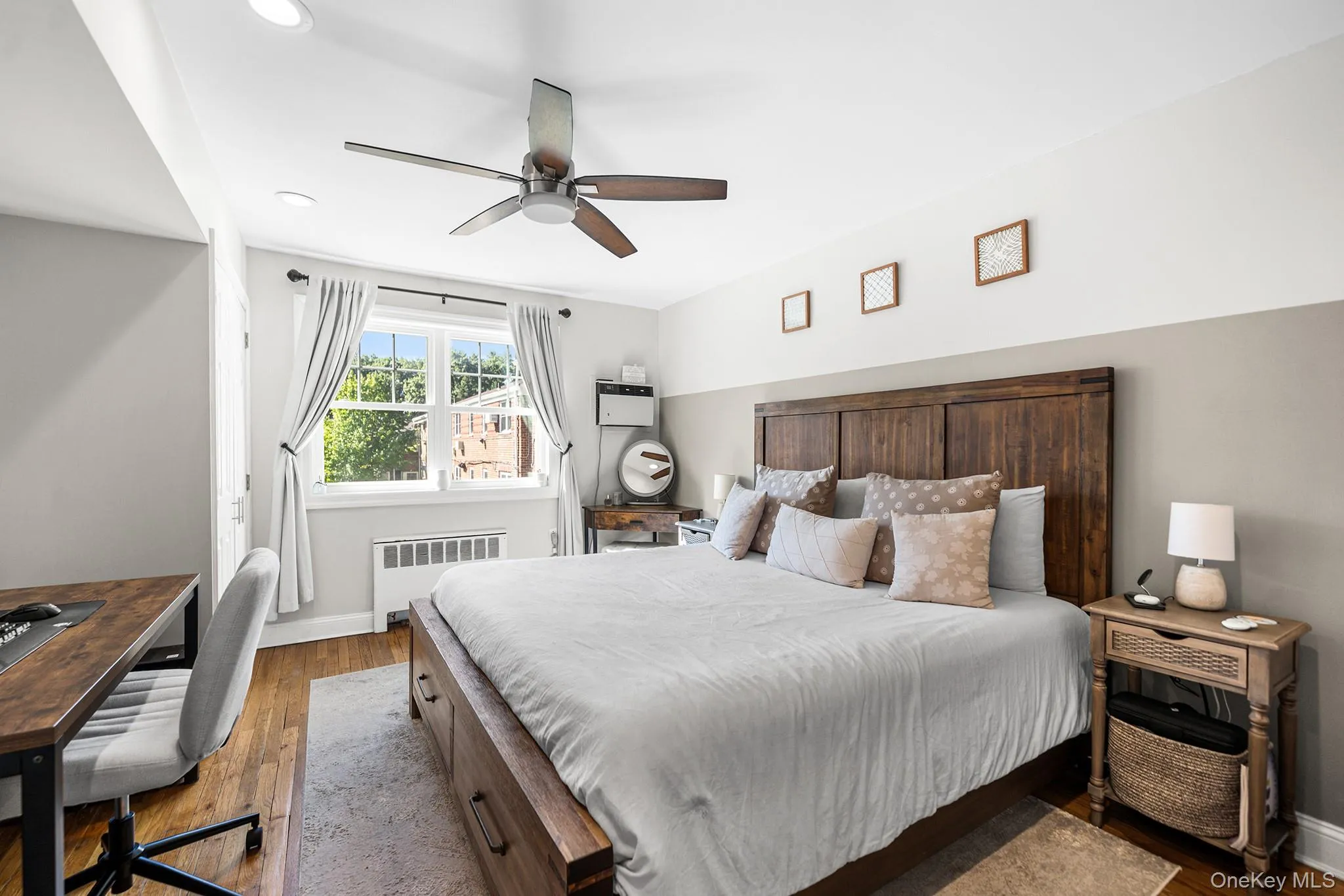 230-04 Kingsbury Avenue, New York, NY, 1 Bedroom Bedrooms, 3 Rooms Rooms,1 BathroomBathrooms,Residential,For Rent,Kingsbury,0,1049932 230-04 Kingsbury Avenue, New York, NY, 1 Bedroom Bedrooms, 3 Rooms Rooms,1 BathroomBathrooms,Residential,For Rent,Kingsbury,0,1049932