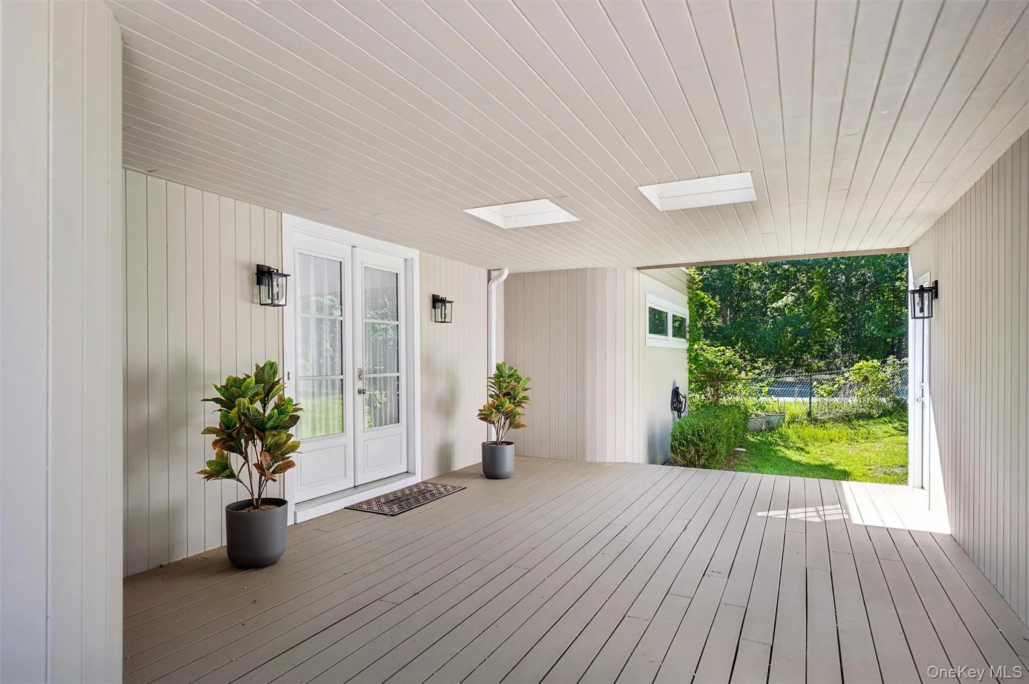 14 Woodland Lane, Southampton, NY, 5 Bedrooms Bedrooms, 8 Rooms Rooms,4 BathroomsBathrooms,Residential Lease,For Rent,Woodland,0,1049934 14 Woodland Lane, Southampton, NY, 5 Bedrooms Bedrooms, 8 Rooms Rooms,4 BathroomsBathrooms,Residential Lease,For Rent,Woodland,0,1049934