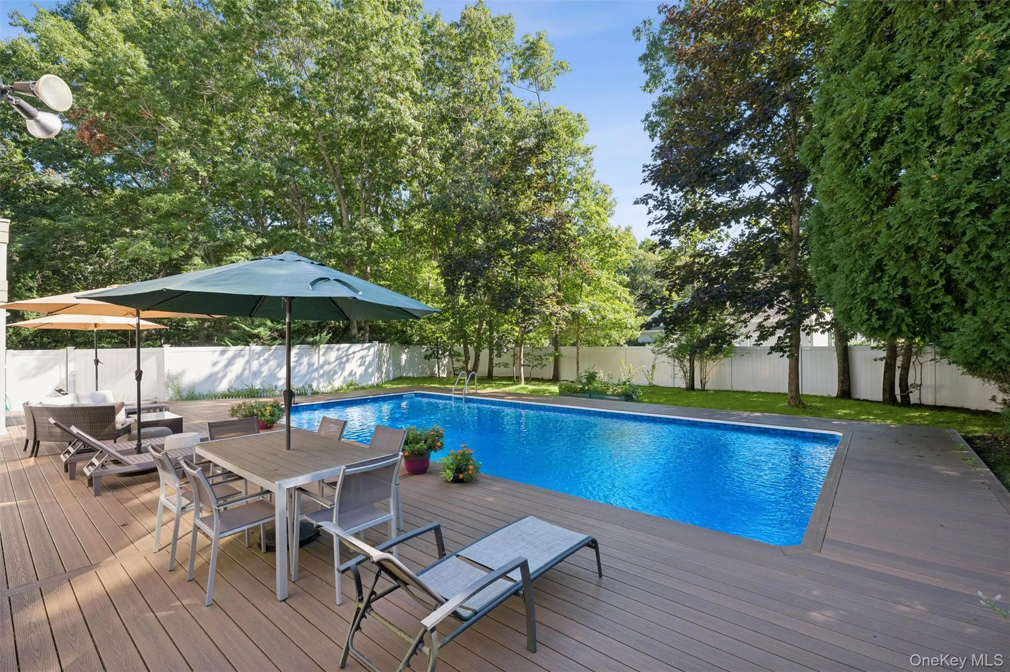 14 Woodland Lane, Southampton, NY, 5 Bedrooms Bedrooms, 8 Rooms Rooms,4 BathroomsBathrooms,Residential Lease,For Rent,Woodland,0,1049934 14 Woodland Lane, Southampton, NY, 5 Bedrooms Bedrooms, 8 Rooms Rooms,4 BathroomsBathrooms,Residential Lease,For Rent,Woodland,0,1049934