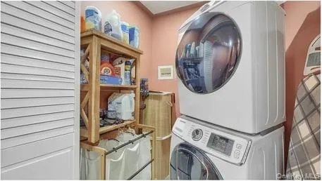45 Deer Ct Drive, Middletown, NY, 3 Bedrooms Bedrooms, 8 Rooms Rooms,2 BathroomsBathrooms,Residential,For Rent,Deer Ct,0,1049937 45 Deer Ct Drive, Middletown, NY, 3 Bedrooms Bedrooms, 8 Rooms Rooms,2 BathroomsBathrooms,Residential,For Rent,Deer Ct,0,1049937
