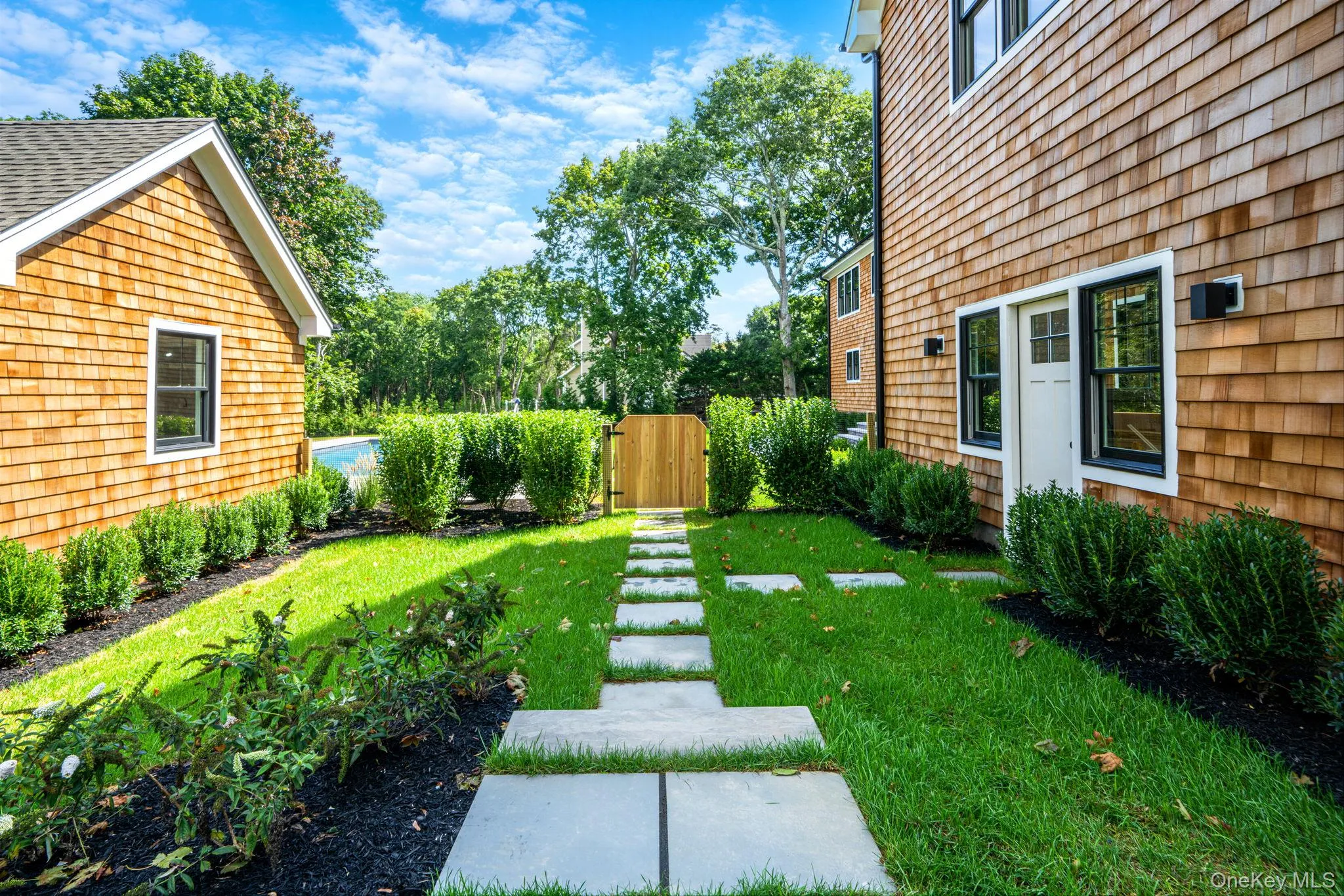 3 Vail Avenue, Southampton, NY, 4 Bedrooms Bedrooms, 13 Rooms Rooms,4 BathroomsBathrooms,Residential,For Rent,Vail,0,1049938 3 Vail Avenue, Southampton, NY, 4 Bedrooms Bedrooms, 13 Rooms Rooms,4 BathroomsBathrooms,Residential,For Rent,Vail,0,1049938