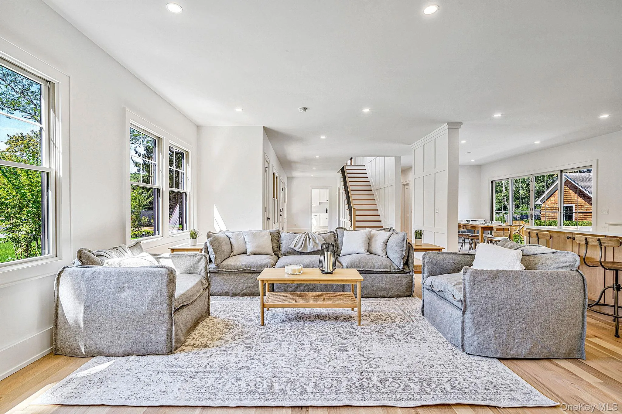 3 Vail Avenue, Southampton, NY, 4 Bedrooms Bedrooms, 13 Rooms Rooms,4 BathroomsBathrooms,Residential,For Rent,Vail,0,1049938 3 Vail Avenue, Southampton, NY, 4 Bedrooms Bedrooms, 13 Rooms Rooms,4 BathroomsBathrooms,Residential,For Rent,Vail,0,1049938