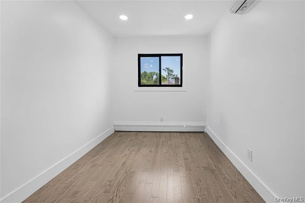 274 Central Park Road, Oyster Bay, NY, 5 Bedrooms Bedrooms, 11 Rooms Rooms,3 BathroomsBathrooms,Residential,For Rent,Central Park,0,1049939 274 Central Park Road, Oyster Bay, NY, 5 Bedrooms Bedrooms, 11 Rooms Rooms,3 BathroomsBathrooms,Residential,For Rent,Central Park,0,1049939