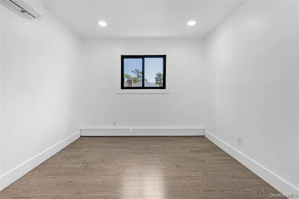 274 Central Park Road, Oyster Bay, NY, 5 Bedrooms Bedrooms, 11 Rooms Rooms,3 BathroomsBathrooms,Residential,For Rent,Central Park,0,1049939 274 Central Park Road, Oyster Bay, NY, 5 Bedrooms Bedrooms, 11 Rooms Rooms,3 BathroomsBathrooms,Residential,For Rent,Central Park,0,1049939