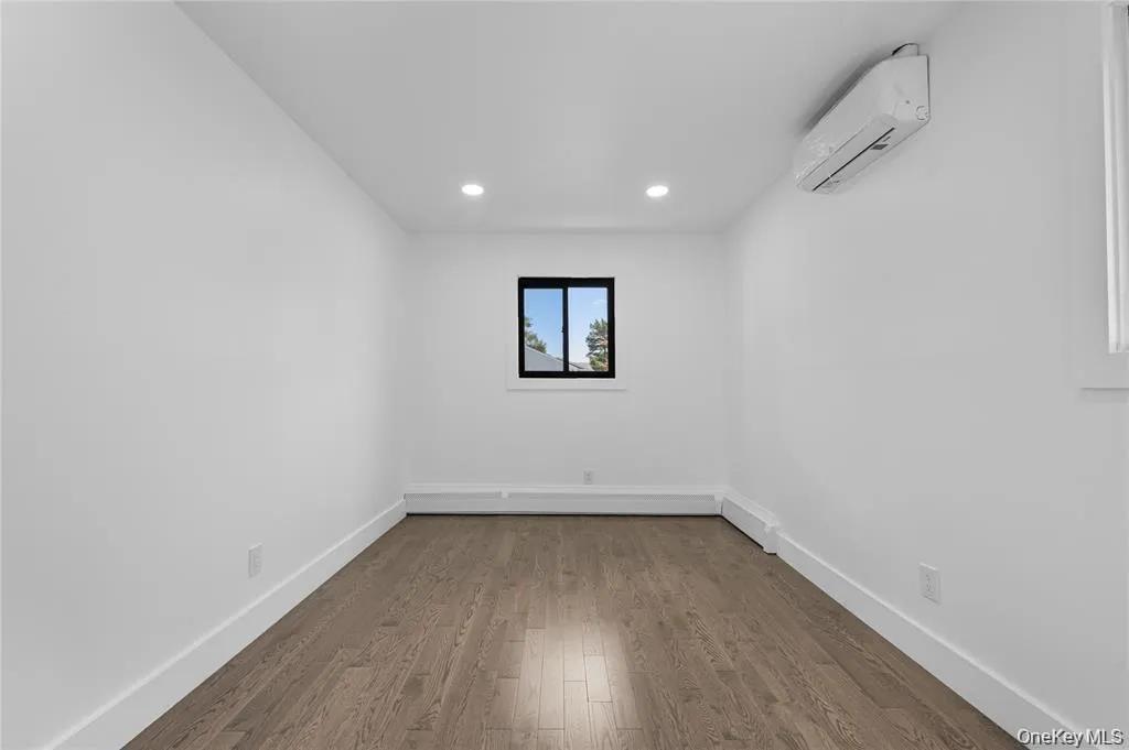 274 Central Park Road, Oyster Bay, NY, 5 Bedrooms Bedrooms, 11 Rooms Rooms,3 BathroomsBathrooms,Residential,For Rent,Central Park,0,1049939 274 Central Park Road, Oyster Bay, NY, 5 Bedrooms Bedrooms, 11 Rooms Rooms,3 BathroomsBathrooms,Residential,For Rent,Central Park,0,1049939