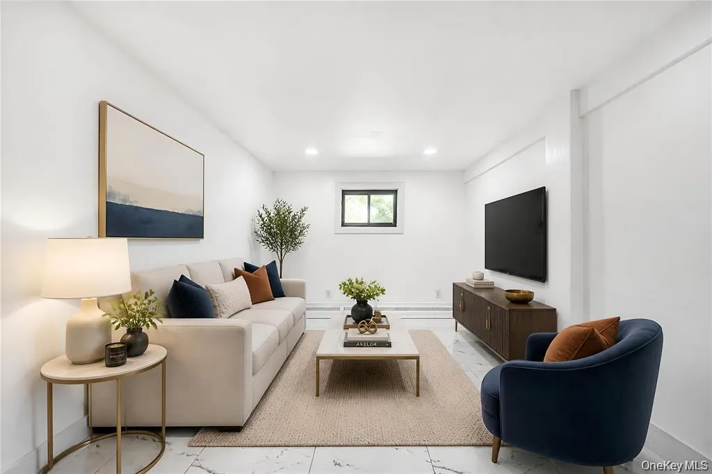 274 Central Park Road, Oyster Bay, NY, 5 Bedrooms Bedrooms, 11 Rooms Rooms,3 BathroomsBathrooms,Residential,For Rent,Central Park,0,1049939 274 Central Park Road, Oyster Bay, NY, 5 Bedrooms Bedrooms, 11 Rooms Rooms,3 BathroomsBathrooms,Residential,For Rent,Central Park,0,1049939