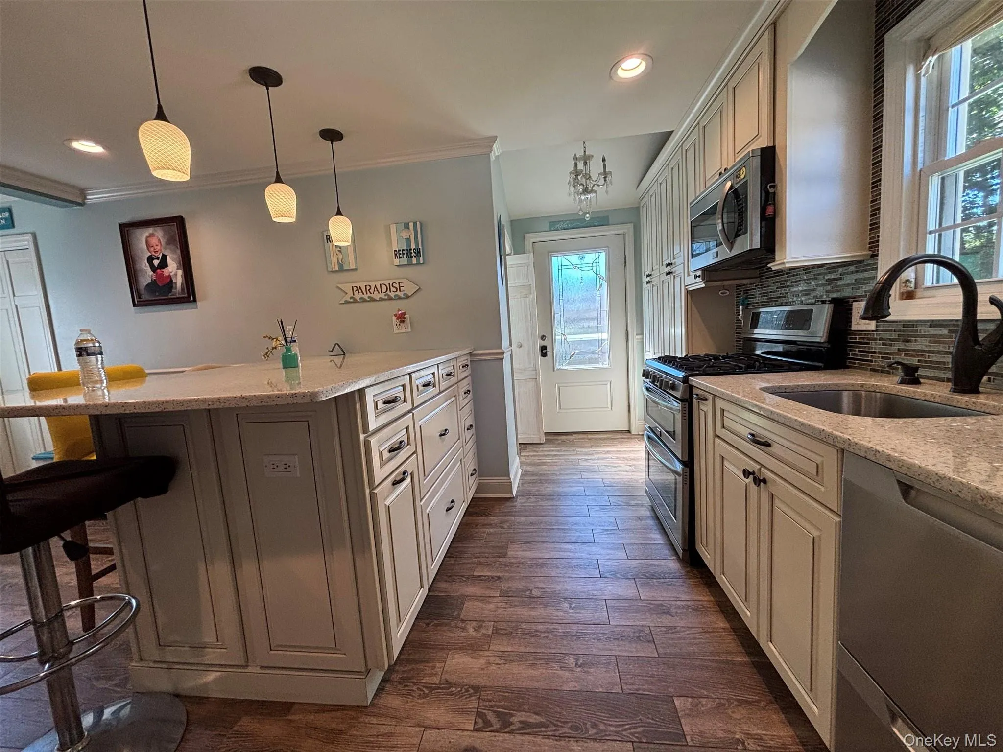 197 7th Street, Babylon, NY, 3 Bedrooms Bedrooms, 7 Rooms Rooms,2 BathroomsBathrooms,Residential,For Rent,7th,0,1049941 197 7th Street, Babylon, NY, 3 Bedrooms Bedrooms, 7 Rooms Rooms,2 BathroomsBathrooms,Residential,For Rent,7th,0,1049941