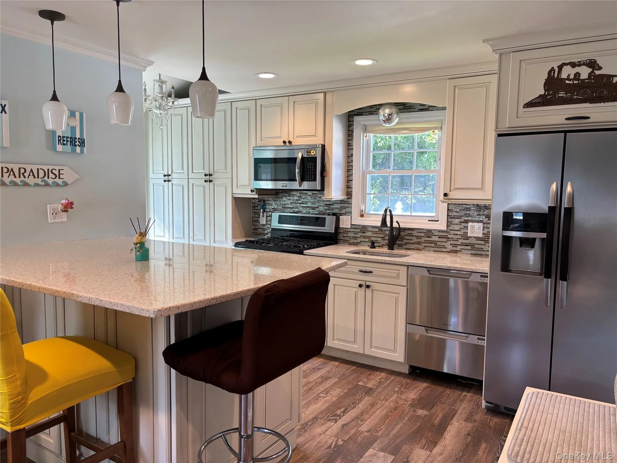 197 7th Street, Babylon, NY, 3 Bedrooms Bedrooms, 7 Rooms Rooms,2 BathroomsBathrooms,Residential,For Rent,7th,0,1049941 197 7th Street, Babylon, NY, 3 Bedrooms Bedrooms, 7 Rooms Rooms,2 BathroomsBathrooms,Residential,For Rent,7th,0,1049941
