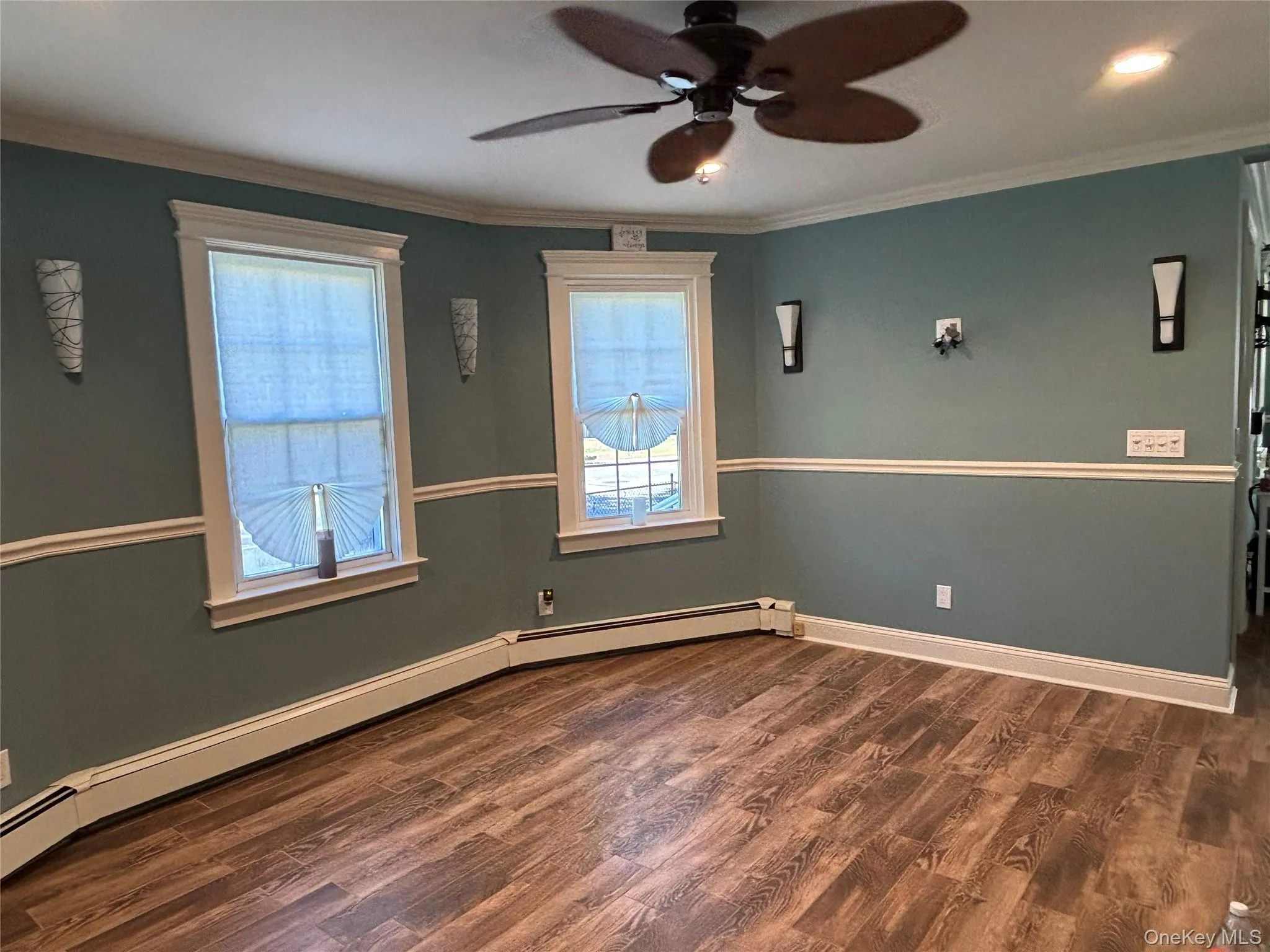 197 7th Street, Babylon, NY, 3 Bedrooms Bedrooms, 7 Rooms Rooms,2 BathroomsBathrooms,Residential,For Rent,7th,0,1049941 197 7th Street, Babylon, NY, 3 Bedrooms Bedrooms, 7 Rooms Rooms,2 BathroomsBathrooms,Residential,For Rent,7th,0,1049941