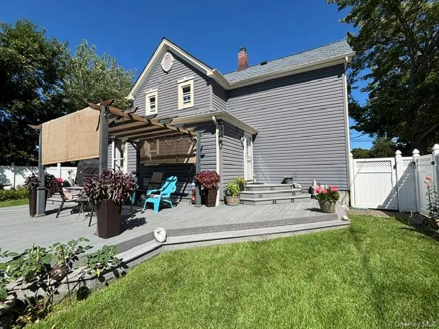 197 7th Street, Babylon, NY, 3 Bedrooms Bedrooms, 7 Rooms Rooms,2 BathroomsBathrooms,Residential,For Rent,7th,0,1049941 197 7th Street, Babylon, NY, 3 Bedrooms Bedrooms, 7 Rooms Rooms,2 BathroomsBathrooms,Residential,For Rent,7th,0,1049941