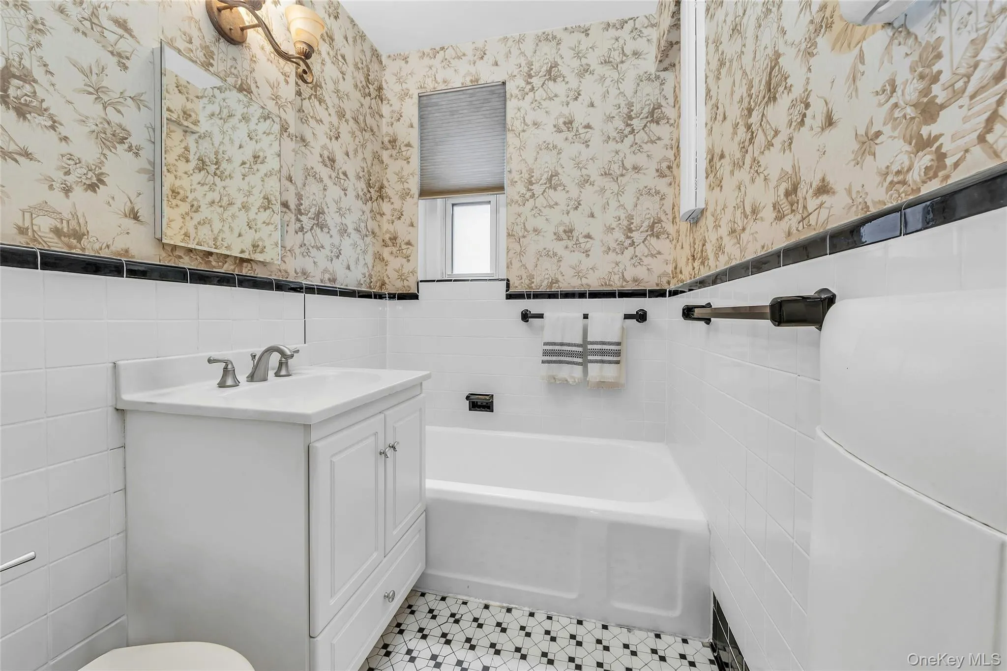 Bathroom Bathroom