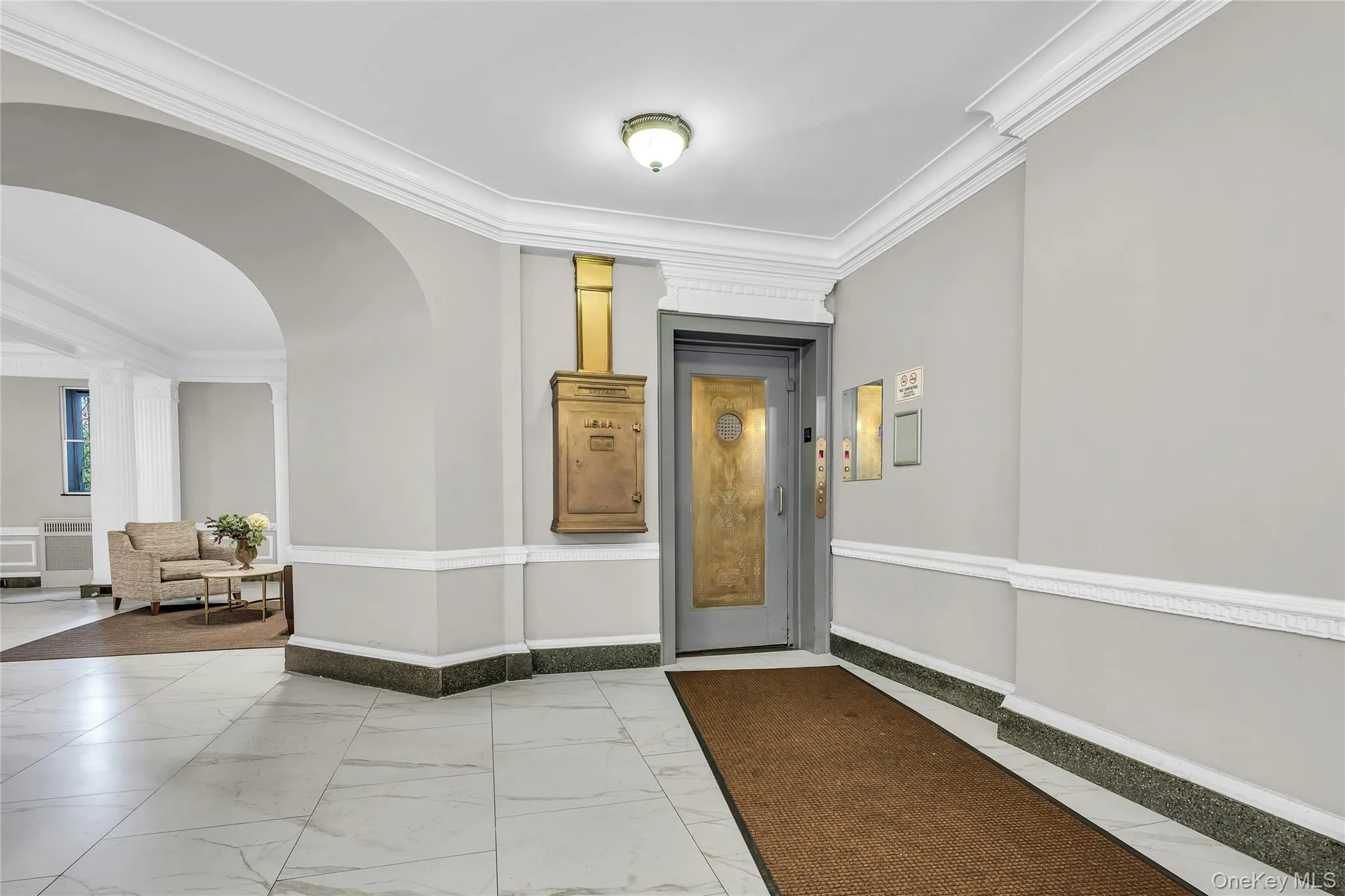 Lobby/ Elevator Lobby/ Elevator