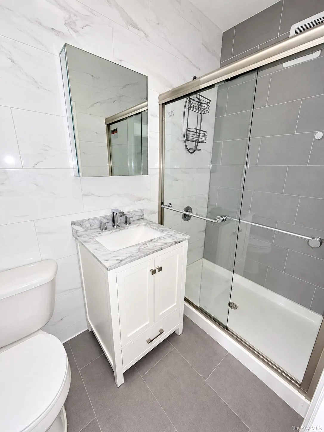 6052 80th Avenue, New York, NY, 4 Bedrooms Bedrooms, 6 Rooms Rooms,1 BathroomBathrooms,Residential Lease,For Rent,80th,0,1049943 6052 80th Avenue, New York, NY, 4 Bedrooms Bedrooms, 6 Rooms Rooms,1 BathroomBathrooms,Residential Lease,For Rent,80th,0,1049943