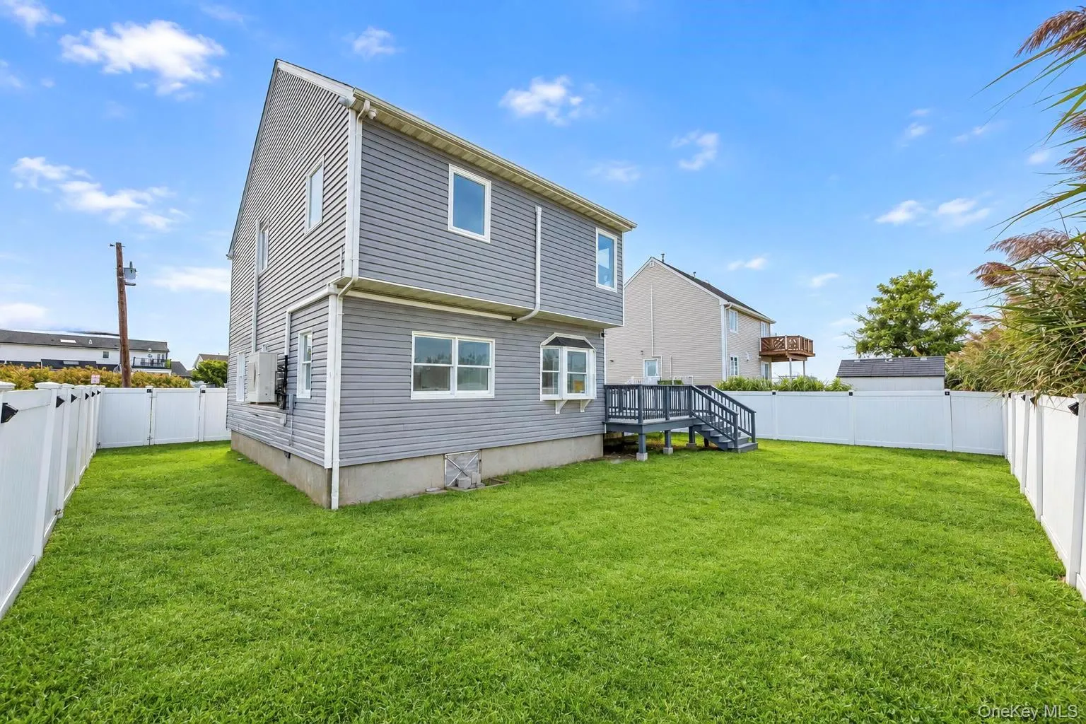 891 Bay Street, Babylon, NY, 6 Bedrooms Bedrooms, 9 Rooms Rooms,3 BathroomsBathrooms,Residential,For Rent,Bay,0,1049947 891 Bay Street, Babylon, NY, 6 Bedrooms Bedrooms, 9 Rooms Rooms,3 BathroomsBathrooms,Residential,For Rent,Bay,0,1049947