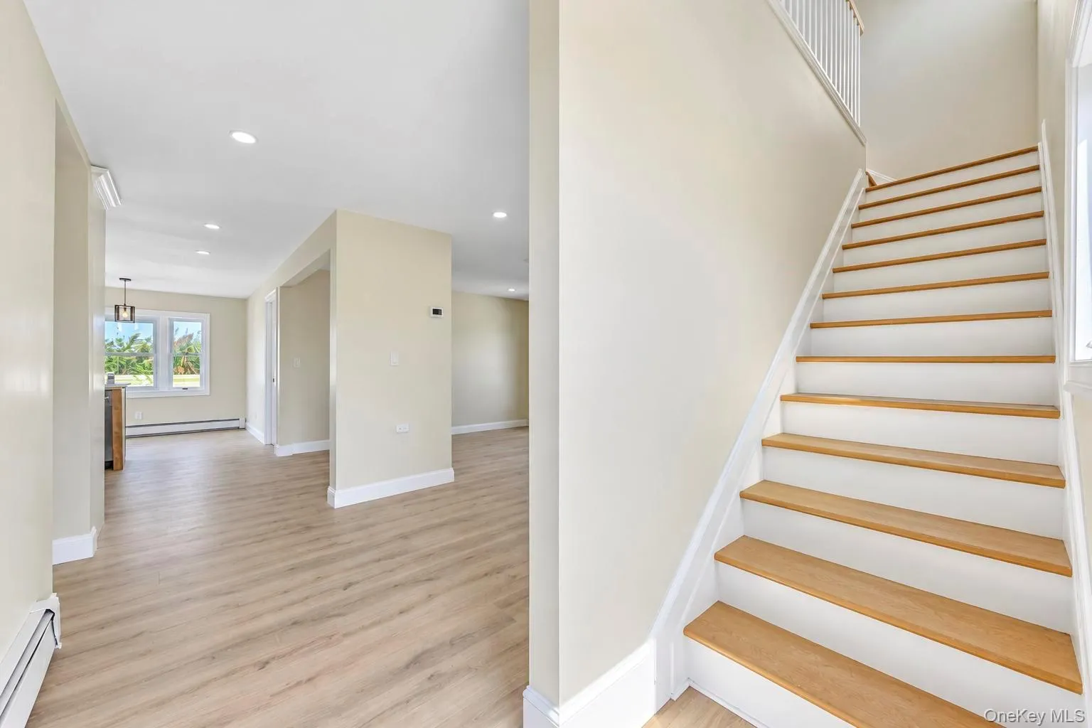 891 Bay Street, Babylon, NY, 6 Bedrooms Bedrooms, 9 Rooms Rooms,3 BathroomsBathrooms,Residential,For Rent,Bay,0,1049947 891 Bay Street, Babylon, NY, 6 Bedrooms Bedrooms, 9 Rooms Rooms,3 BathroomsBathrooms,Residential,For Rent,Bay,0,1049947