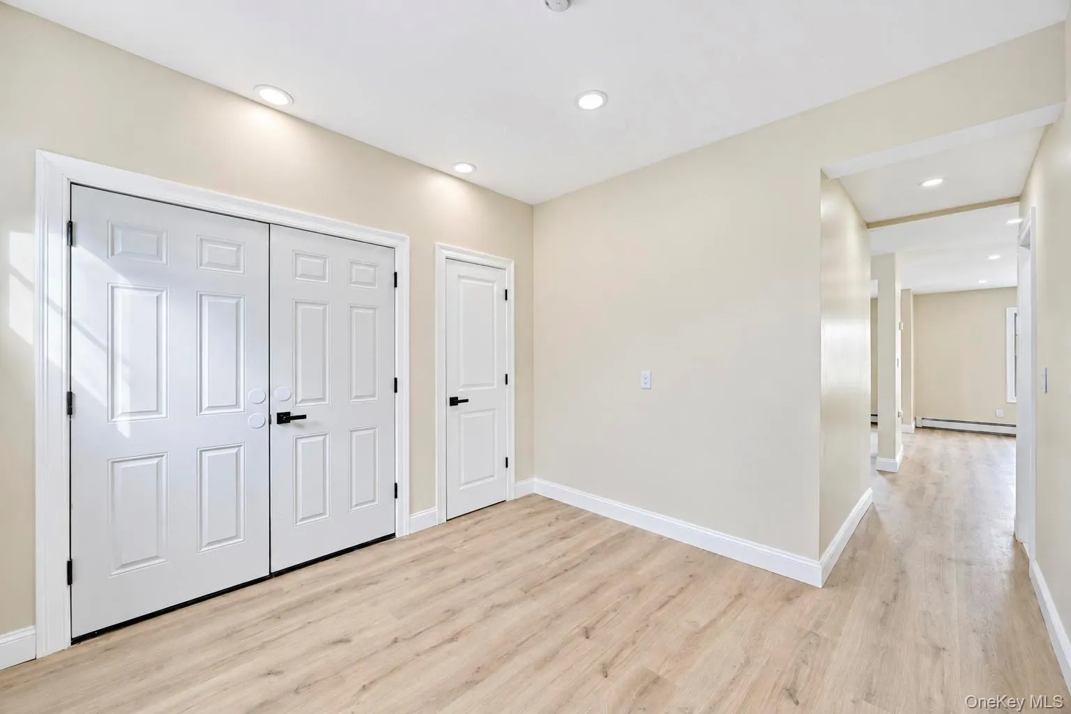 891 Bay Street, Babylon, NY, 6 Bedrooms Bedrooms, 9 Rooms Rooms,3 BathroomsBathrooms,Residential,For Rent,Bay,0,1049947 891 Bay Street, Babylon, NY, 6 Bedrooms Bedrooms, 9 Rooms Rooms,3 BathroomsBathrooms,Residential,For Rent,Bay,0,1049947