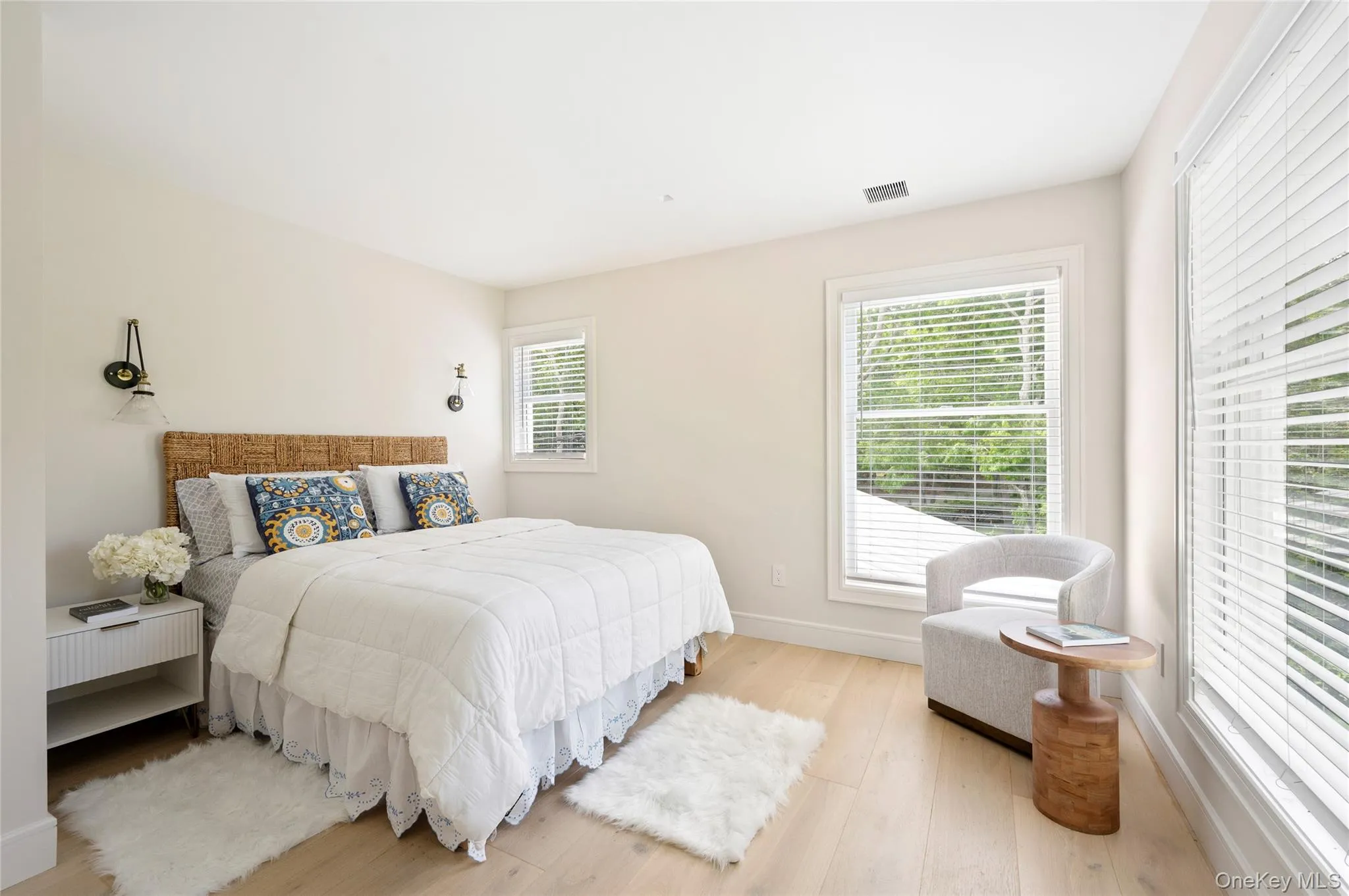 48 Beechwood Drive, Southampton, NY, 5 Bedrooms Bedrooms, 8 Rooms Rooms,5 BathroomsBathrooms,Residential,For Rent,Beechwood,0,1049950 48 Beechwood Drive, Southampton, NY, 5 Bedrooms Bedrooms, 8 Rooms Rooms,5 BathroomsBathrooms,Residential,For Rent,Beechwood,0,1049950