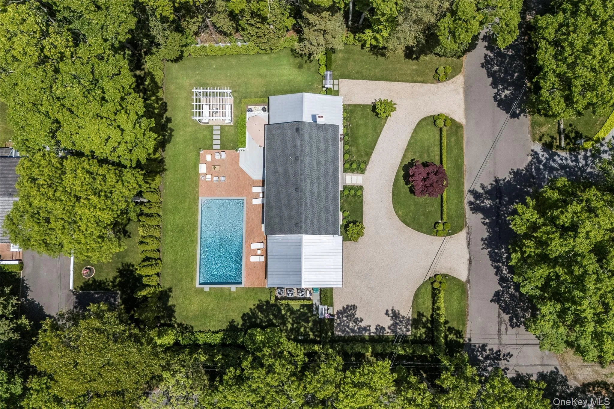 48 Beechwood Drive, Southampton, NY, 5 Bedrooms Bedrooms, 8 Rooms Rooms,5 BathroomsBathrooms,Residential,For Rent,Beechwood,0,1049950 48 Beechwood Drive, Southampton, NY, 5 Bedrooms Bedrooms, 8 Rooms Rooms,5 BathroomsBathrooms,Residential,For Rent,Beechwood,0,1049950