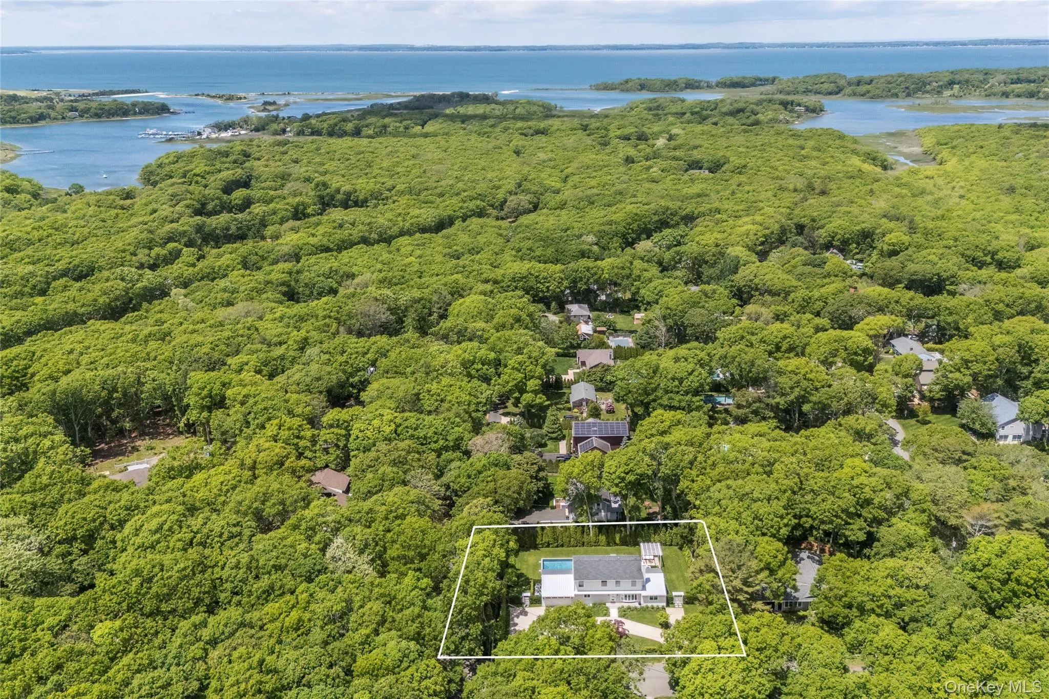 48 Beechwood Drive, Southampton, NY, 5 Bedrooms Bedrooms, 8 Rooms Rooms,5 BathroomsBathrooms,Residential,For Rent,Beechwood,0,1049950 48 Beechwood Drive, Southampton, NY, 5 Bedrooms Bedrooms, 8 Rooms Rooms,5 BathroomsBathrooms,Residential,For Rent,Beechwood,0,1049950
