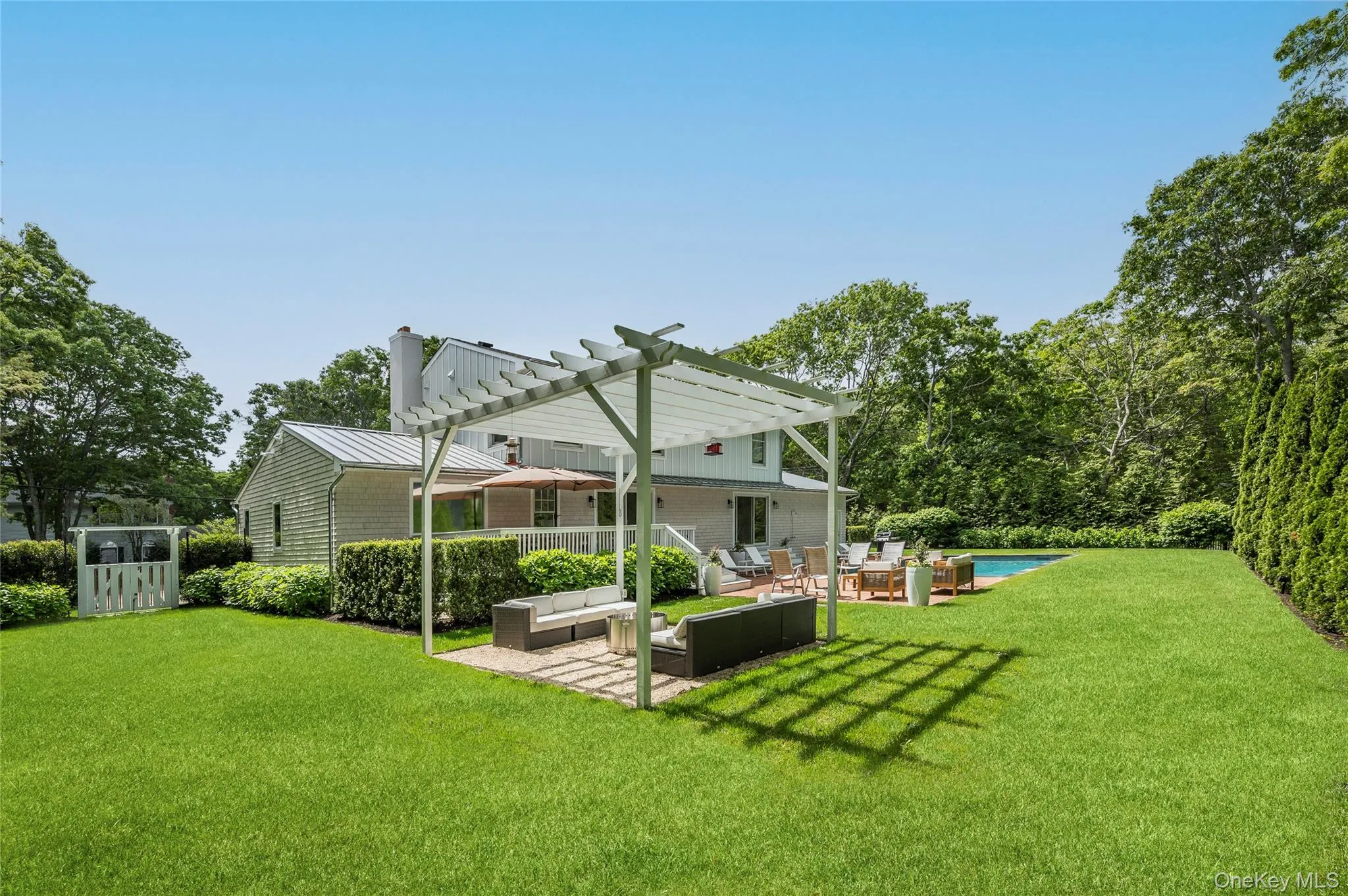 48 Beechwood Drive, Southampton, NY, 5 Bedrooms Bedrooms, 8 Rooms Rooms,5 BathroomsBathrooms,Residential,For Rent,Beechwood,0,1049950 48 Beechwood Drive, Southampton, NY, 5 Bedrooms Bedrooms, 8 Rooms Rooms,5 BathroomsBathrooms,Residential,For Rent,Beechwood,0,1049950