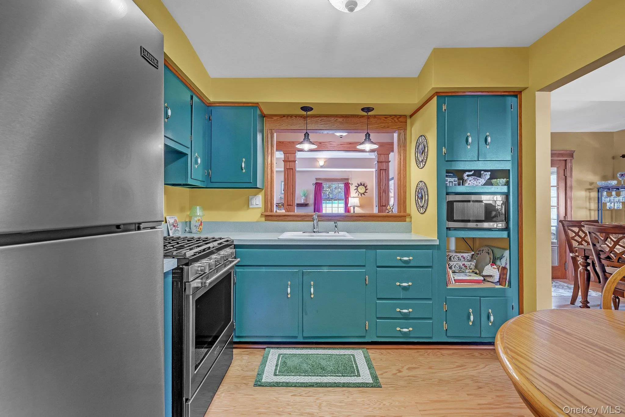 9 Anson Lane, Islip, NY, 3 Bedrooms Bedrooms, 9 Rooms Rooms,1 BathroomBathrooms,Residential,For Rent,Anson,0,1049952 9 Anson Lane, Islip, NY, 3 Bedrooms Bedrooms, 9 Rooms Rooms,1 BathroomBathrooms,Residential,For Rent,Anson,0,1049952
