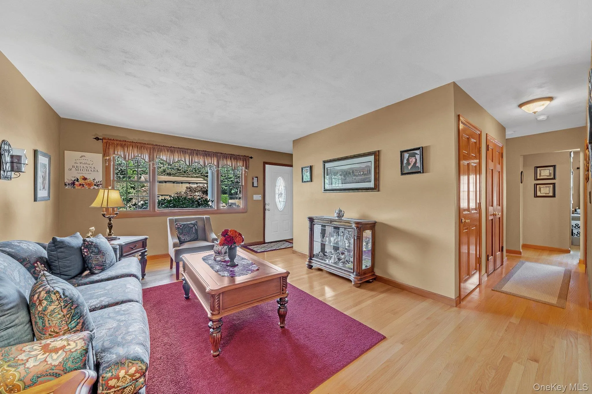 9 Anson Lane, Islip, NY, 3 Bedrooms Bedrooms, 9 Rooms Rooms,1 BathroomBathrooms,Residential,For Rent,Anson,0,1049952 9 Anson Lane, Islip, NY, 3 Bedrooms Bedrooms, 9 Rooms Rooms,1 BathroomBathrooms,Residential,For Rent,Anson,0,1049952