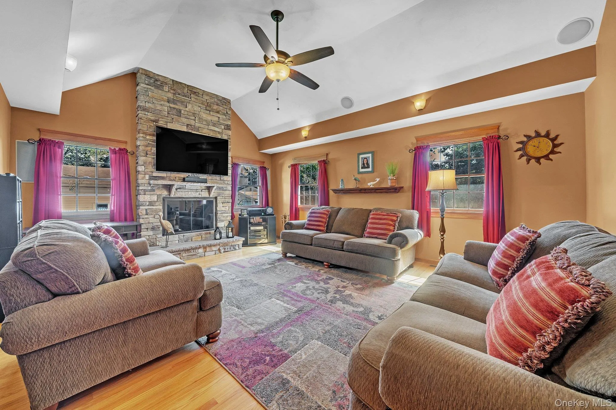 9 Anson Lane, Islip, NY, 3 Bedrooms Bedrooms, 9 Rooms Rooms,1 BathroomBathrooms,Residential,For Rent,Anson,0,1049952 9 Anson Lane, Islip, NY, 3 Bedrooms Bedrooms, 9 Rooms Rooms,1 BathroomBathrooms,Residential,For Rent,Anson,0,1049952