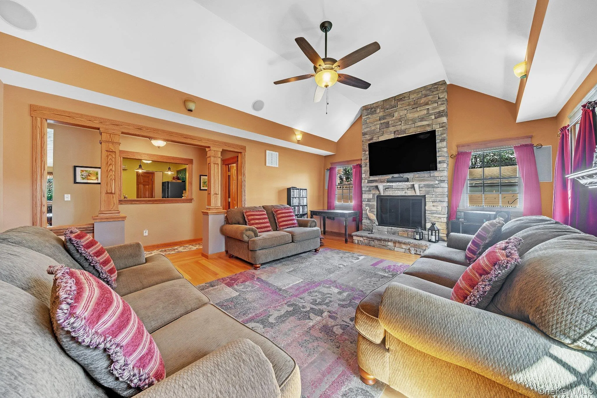 9 Anson Lane, Islip, NY, 3 Bedrooms Bedrooms, 9 Rooms Rooms,1 BathroomBathrooms,Residential,For Rent,Anson,0,1049952 9 Anson Lane, Islip, NY, 3 Bedrooms Bedrooms, 9 Rooms Rooms,1 BathroomBathrooms,Residential,For Rent,Anson,0,1049952