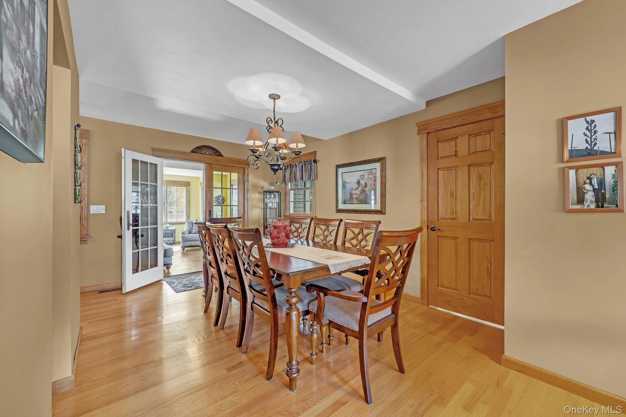 9 Anson Lane, Islip, NY, 3 Bedrooms Bedrooms, 9 Rooms Rooms,1 BathroomBathrooms,Residential,For Rent,Anson,0,1049952 9 Anson Lane, Islip, NY, 3 Bedrooms Bedrooms, 9 Rooms Rooms,1 BathroomBathrooms,Residential,For Rent,Anson,0,1049952
