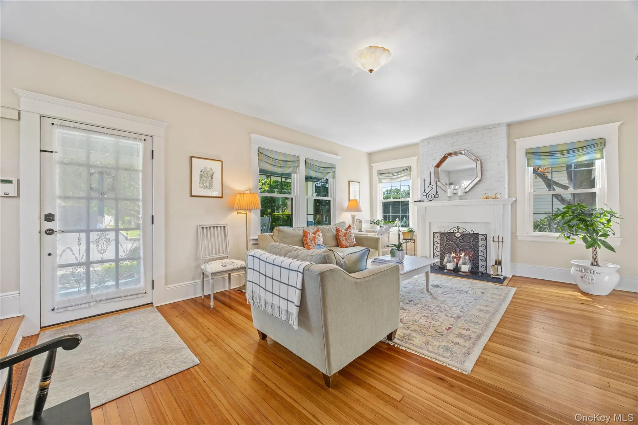 33 Cassilis Avenue, Yonkers, NY, 3 Bedrooms Bedrooms, 7 Rooms Rooms,1 BathroomBathrooms,Residential,For Rent,Cassilis,0,1049955 33 Cassilis Avenue, Yonkers, NY, 3 Bedrooms Bedrooms, 7 Rooms Rooms,1 BathroomBathrooms,Residential,For Rent,Cassilis,0,1049955