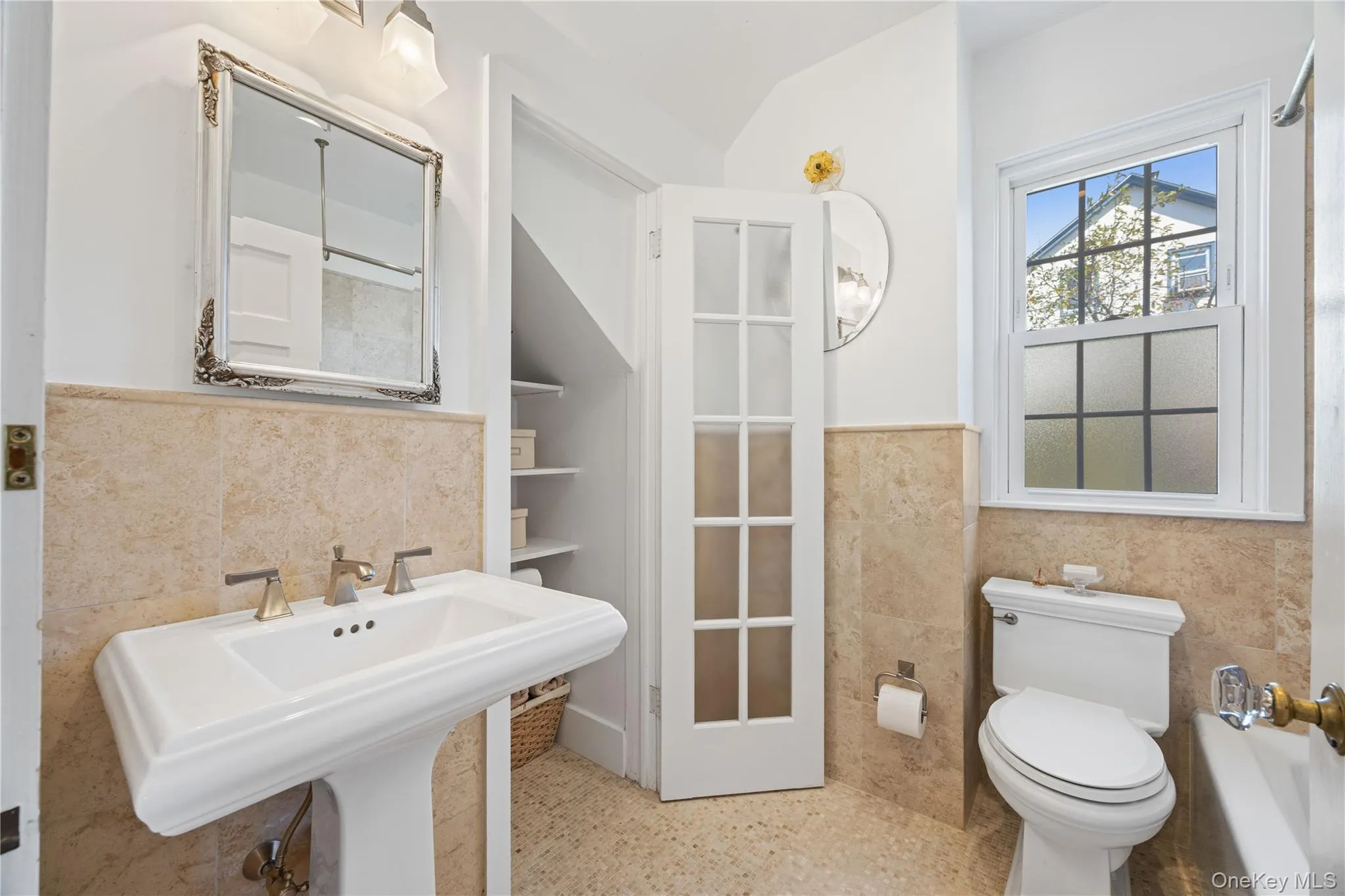33 Cassilis Avenue, Yonkers, NY, 3 Bedrooms Bedrooms, 7 Rooms Rooms,1 BathroomBathrooms,Residential,For Rent,Cassilis,0,1049955 33 Cassilis Avenue, Yonkers, NY, 3 Bedrooms Bedrooms, 7 Rooms Rooms,1 BathroomBathrooms,Residential,For Rent,Cassilis,0,1049955
