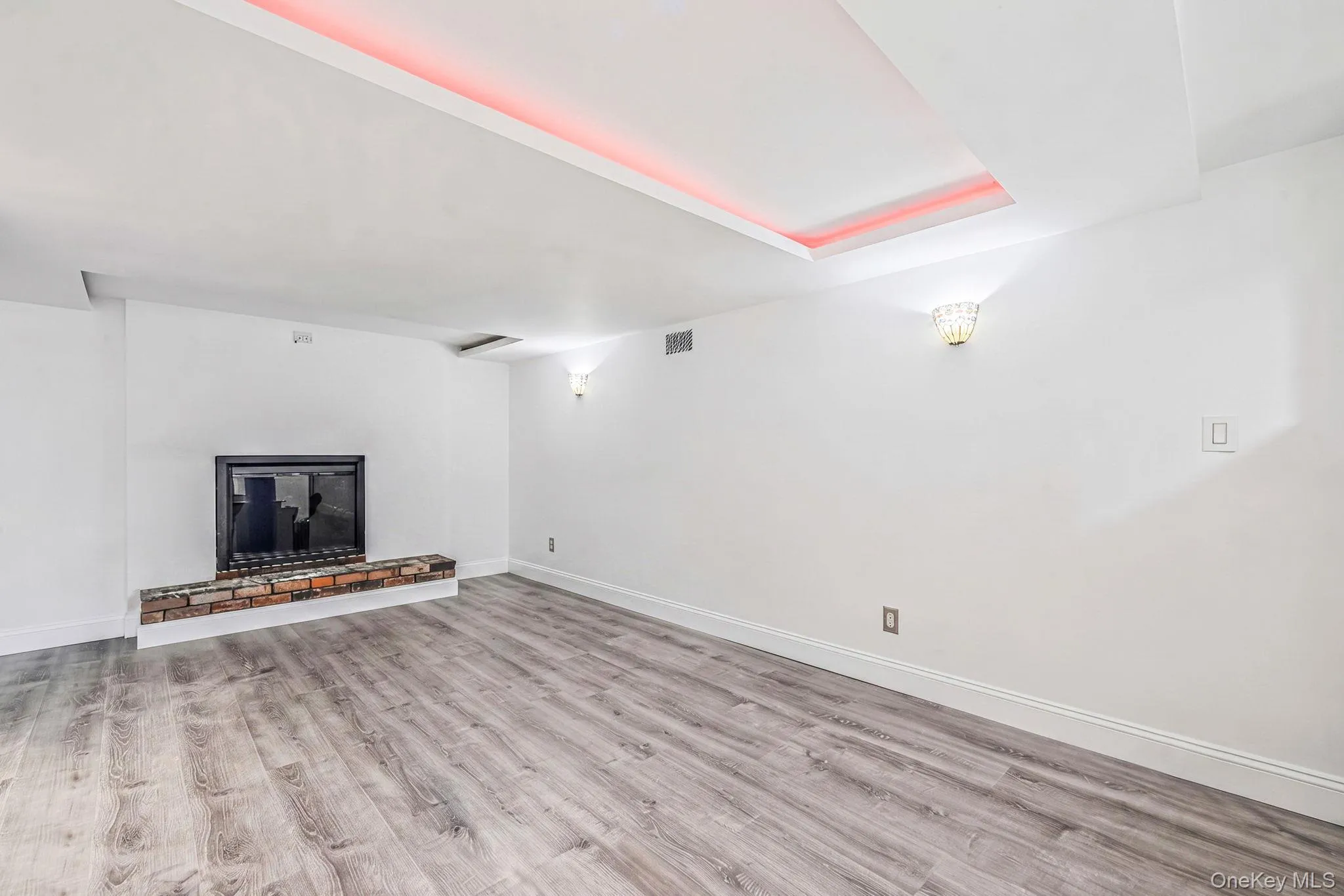152 Alkier Street, Islip, NY, 4 Bedrooms Bedrooms, 13 Rooms Rooms,2 BathroomsBathrooms,Residential,For Rent,Alkier,0,1049960 152 Alkier Street, Islip, NY, 4 Bedrooms Bedrooms, 13 Rooms Rooms,2 BathroomsBathrooms,Residential,For Rent,Alkier,0,1049960