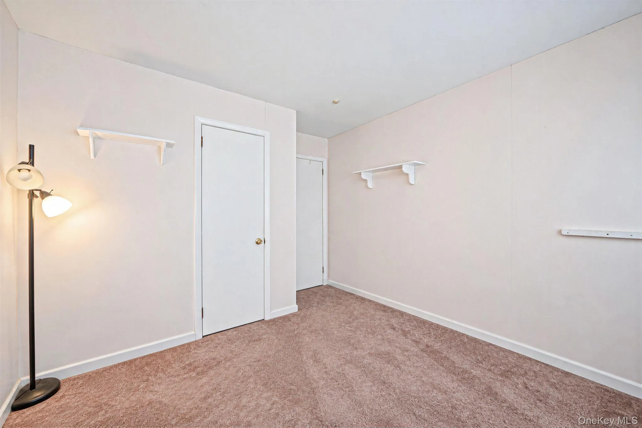 11 Hollywood Avenue, Babylon, NY, 3 Bedrooms Bedrooms, 6 Rooms Rooms,1 BathroomBathrooms,Residential,For Rent,Hollywood,0,1049967 11 Hollywood Avenue, Babylon, NY, 3 Bedrooms Bedrooms, 6 Rooms Rooms,1 BathroomBathrooms,Residential,For Rent,Hollywood,0,1049967