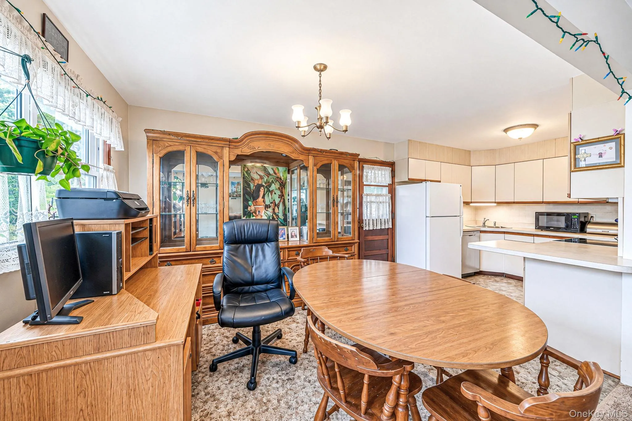 11 Hollywood Avenue, Babylon, NY, 3 Bedrooms Bedrooms, 6 Rooms Rooms,1 BathroomBathrooms,Residential,For Rent,Hollywood,0,1049967 11 Hollywood Avenue, Babylon, NY, 3 Bedrooms Bedrooms, 6 Rooms Rooms,1 BathroomBathrooms,Residential,For Rent,Hollywood,0,1049967