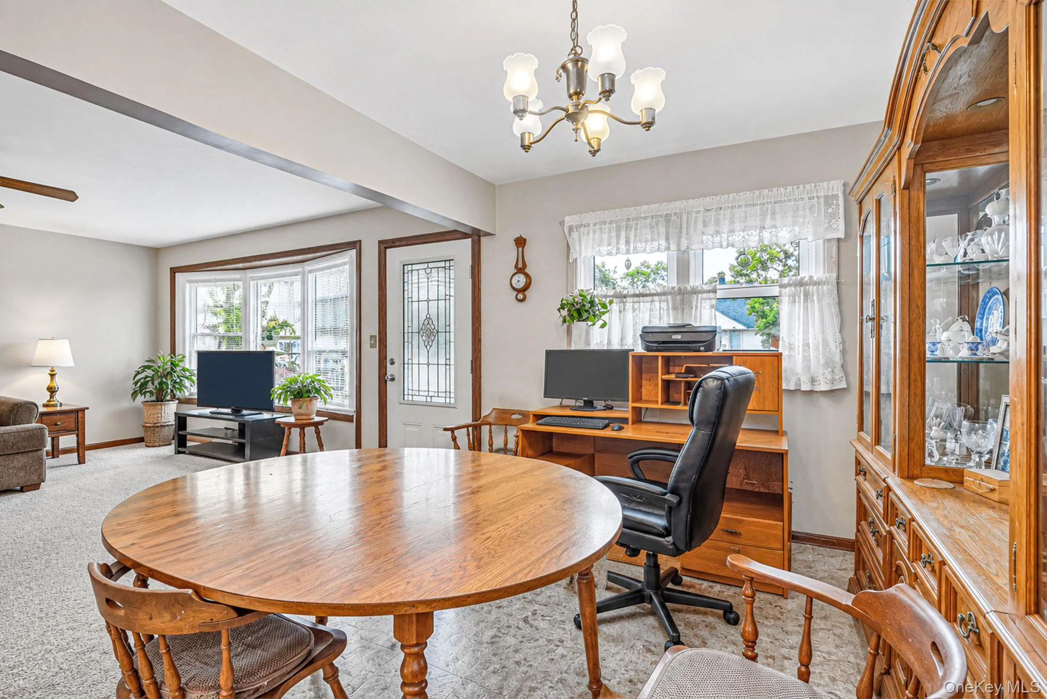 11 Hollywood Avenue, Babylon, NY, 3 Bedrooms Bedrooms, 6 Rooms Rooms,1 BathroomBathrooms,Residential,For Rent,Hollywood,0,1049967 11 Hollywood Avenue, Babylon, NY, 3 Bedrooms Bedrooms, 6 Rooms Rooms,1 BathroomBathrooms,Residential,For Rent,Hollywood,0,1049967