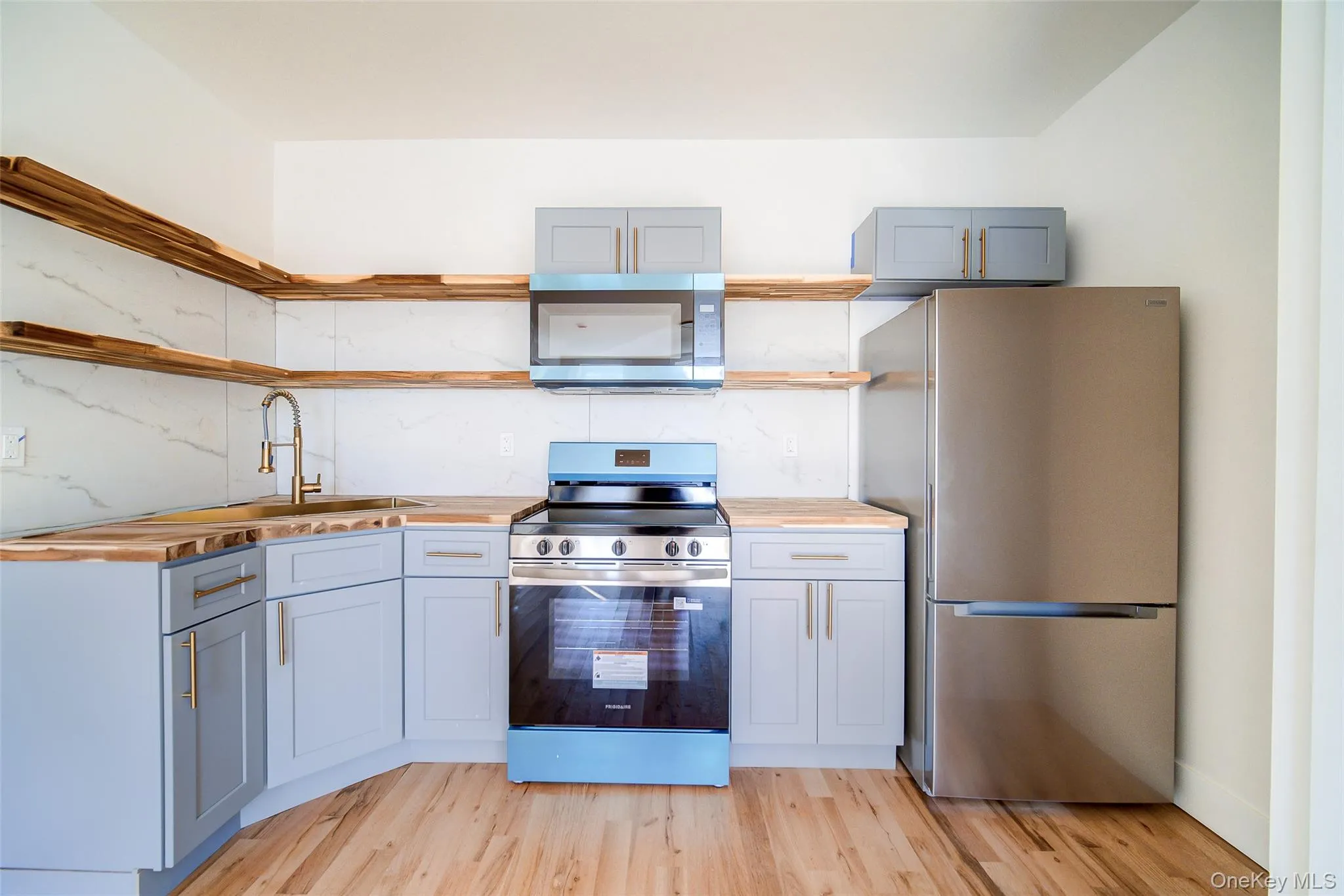 258-260 State Street, Hudson, NY, 1 Room Rooms,1 BathroomBathrooms,Residential Lease,For Rent,State,0,1049973 258-260 State Street, Hudson, NY, 1 Room Rooms,1 BathroomBathrooms,Residential Lease,For Rent,State,0,1049973