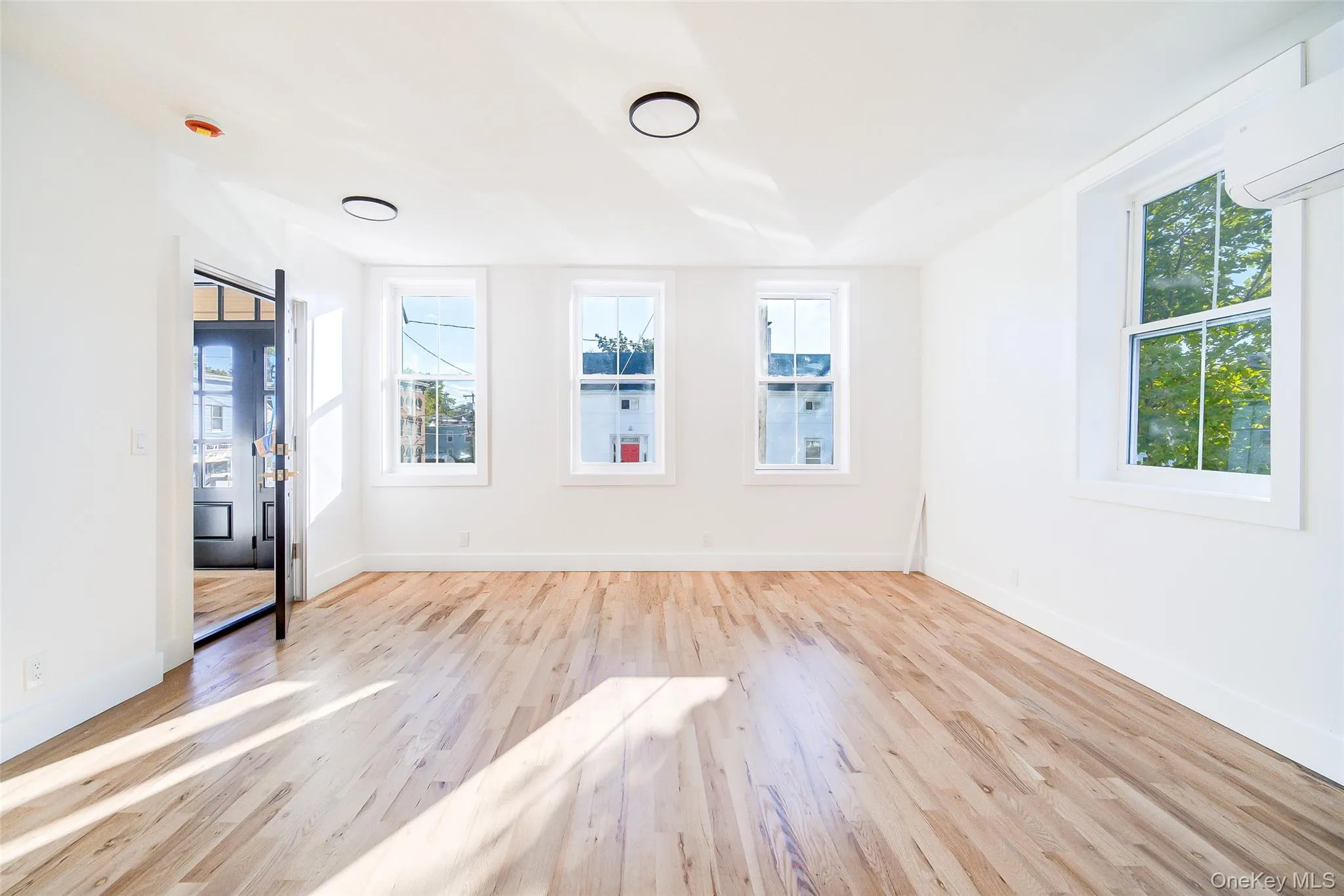 258-260 State Street, Hudson, NY, 1 Room Rooms,1 BathroomBathrooms,Residential Lease,For Rent,State,0,1049973 258-260 State Street, Hudson, NY, 1 Room Rooms,1 BathroomBathrooms,Residential Lease,For Rent,State,0,1049973