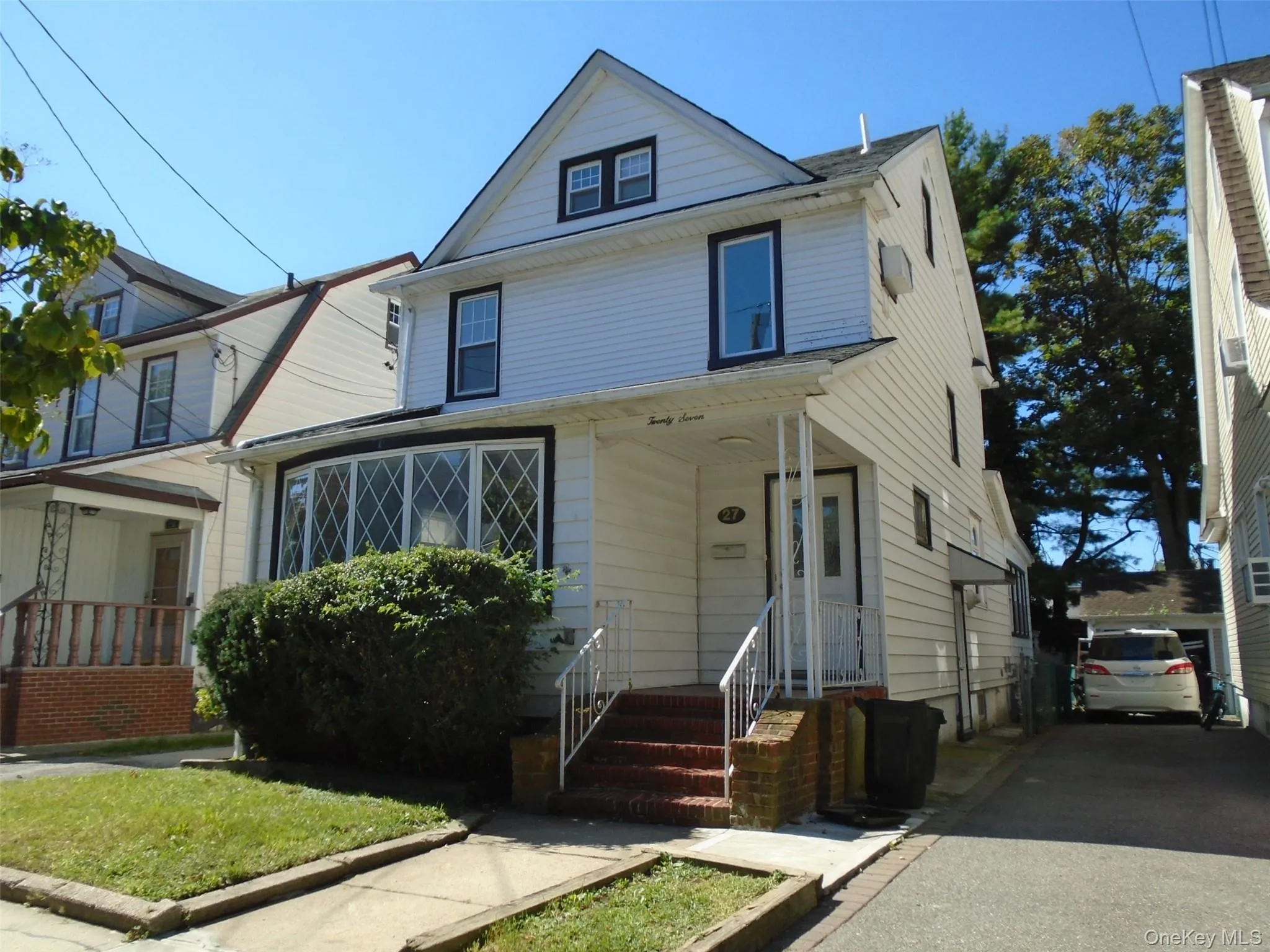 27 Starks Place, Hempstead, NY, 3 Bedrooms Bedrooms, 5 Rooms Rooms,1 BathroomBathrooms,Residential Lease,For Rent,Starks,0,1049986 27 Starks Place, Hempstead, NY, 3 Bedrooms Bedrooms, 5 Rooms Rooms,1 BathroomBathrooms,Residential Lease,For Rent,Starks,0,1049986