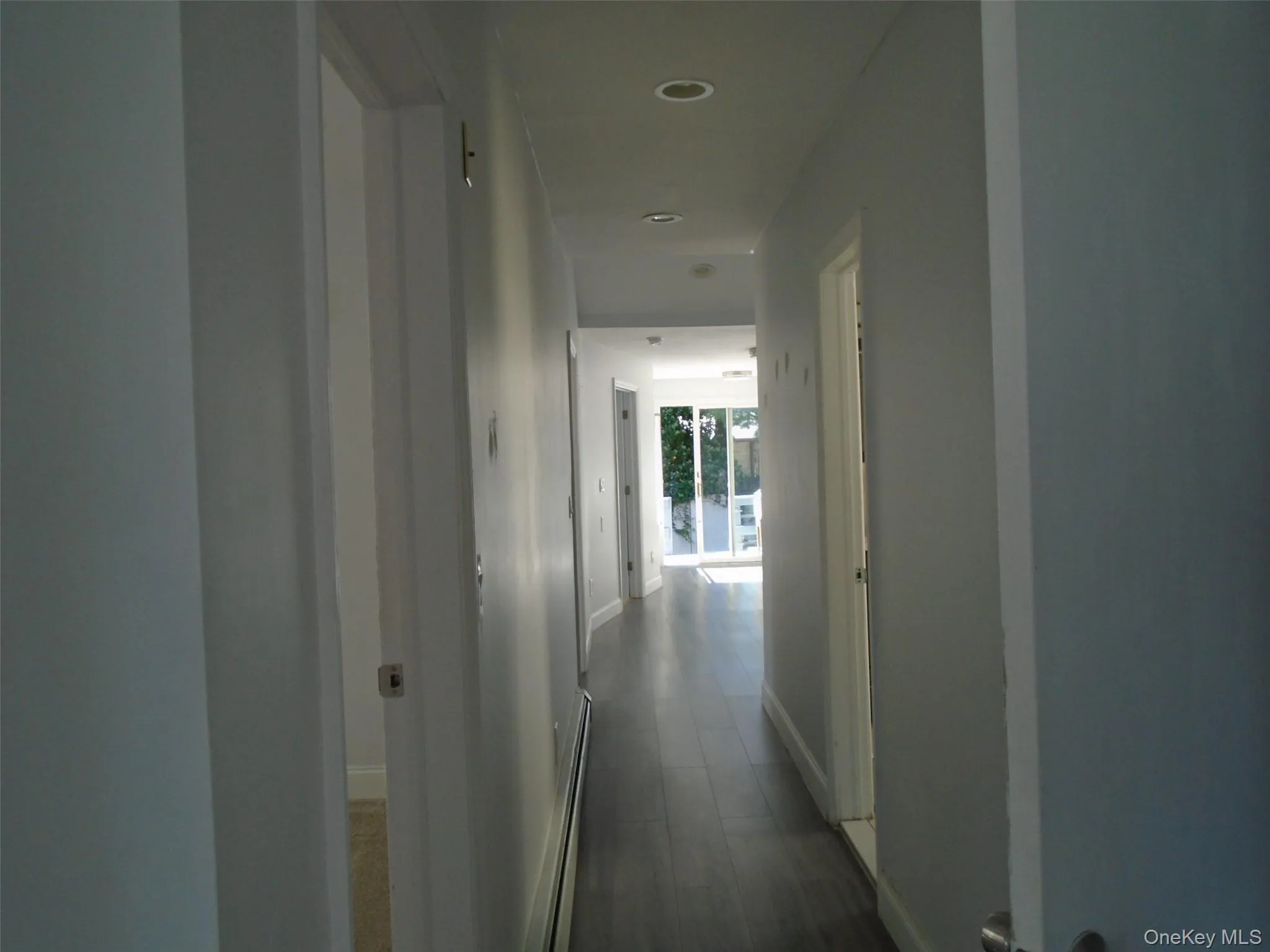 27 Starks Place, Hempstead, NY, 3 Bedrooms Bedrooms, 5 Rooms Rooms,1 BathroomBathrooms,Residential Lease,For Rent,Starks,0,1049986 27 Starks Place, Hempstead, NY, 3 Bedrooms Bedrooms, 5 Rooms Rooms,1 BathroomBathrooms,Residential Lease,For Rent,Starks,0,1049986